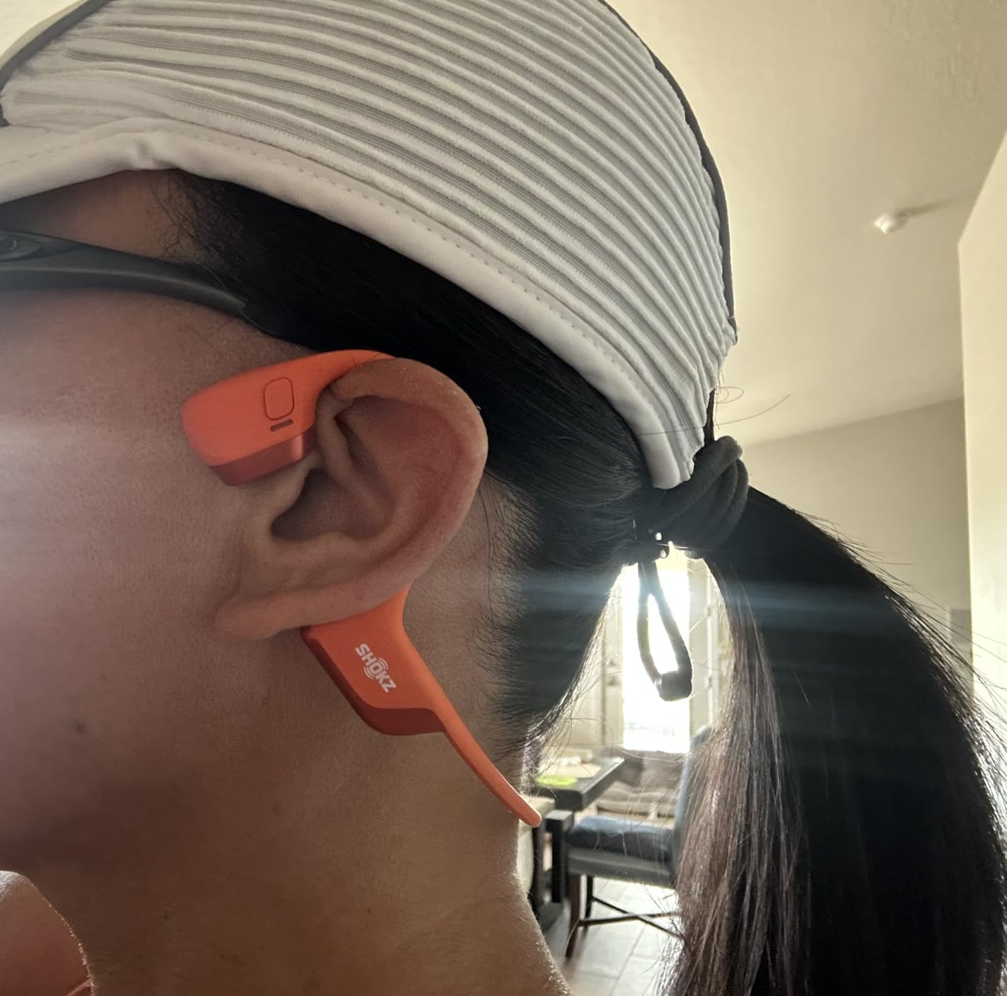 SHOKZ New OpenRun Pro 2 - Open-Ear, Bone Conduction Sport Headphones Customer Review SHOKZ New OpenRun Pro 2 - Open-Ear, Bone Conduction Sport Headphones - Customer Photo 1
