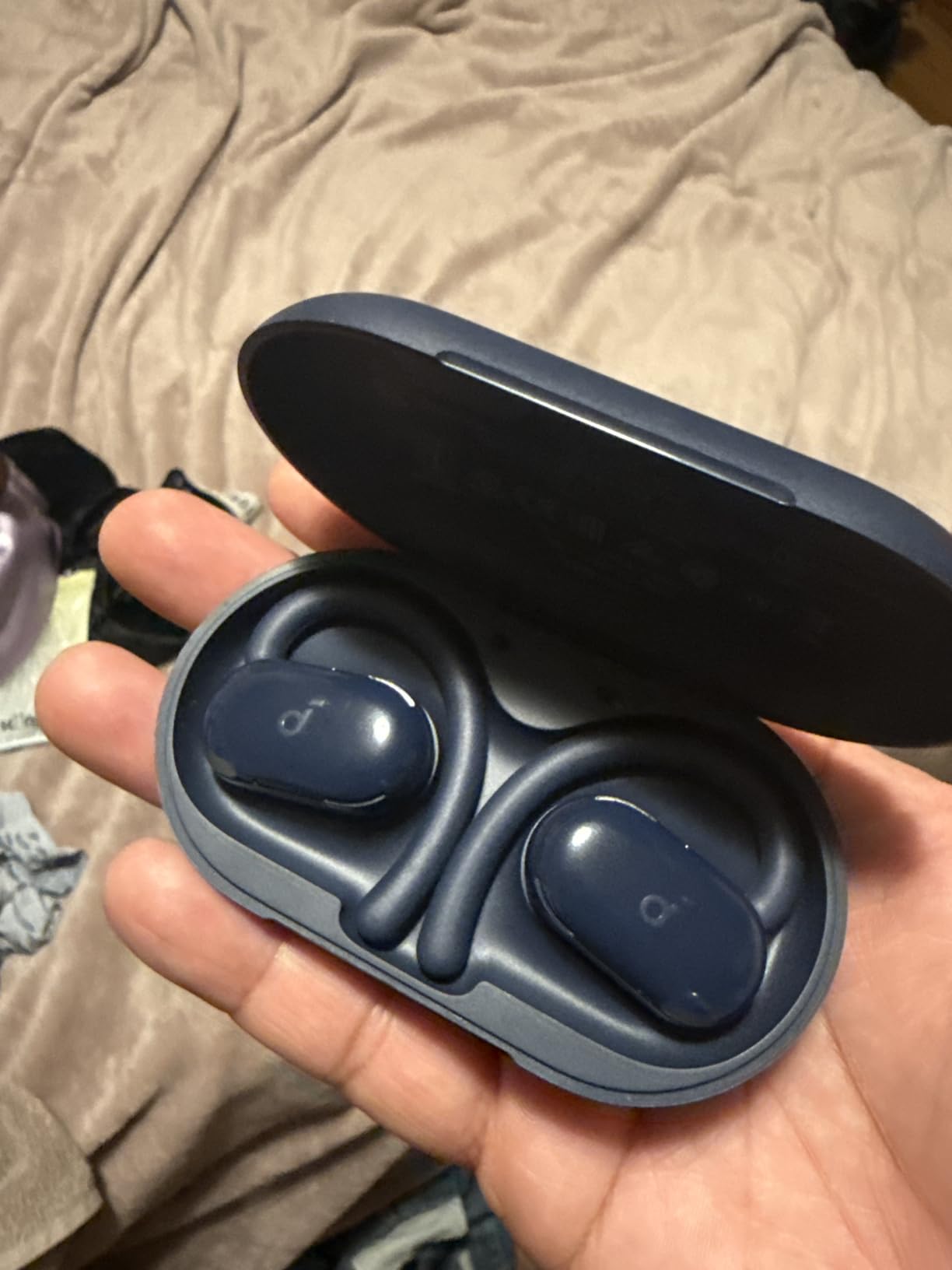 Soundcore V20i by Anker Open-Ear Headphones, Adjustable Ear Hooks, Ultra-Comfort, Snug Fit, Powerful Sound, Clear Calls, IP55, 36H Playtime, Bluetooth 5.4 Wireless Earbuds, Multipoint Connection - Customer Photo 1