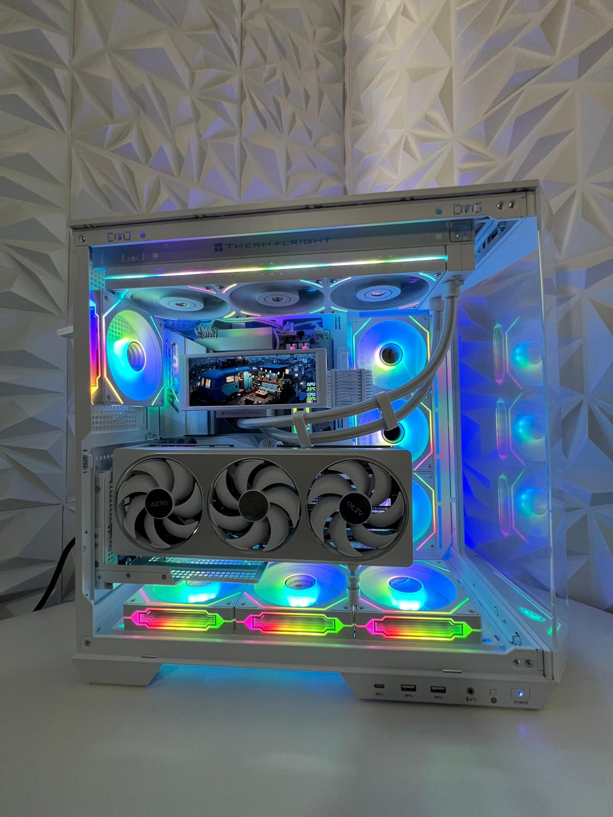 MSI MAG PANO 100L PZ White - Premium Mid-Tower Gaming PC Case - Tempered Glass Side Panel - Liquid Cooling Support up to 360mm Radiator - White Color Case Customer Review MSI MAG PANO 100L PZ White - Premium Mid-Tower Gaming PC Case - Tempered Glass Side Panel - Liquid Cooling Support up to 360mm Radiator - White Color Case - Customer Photo 1