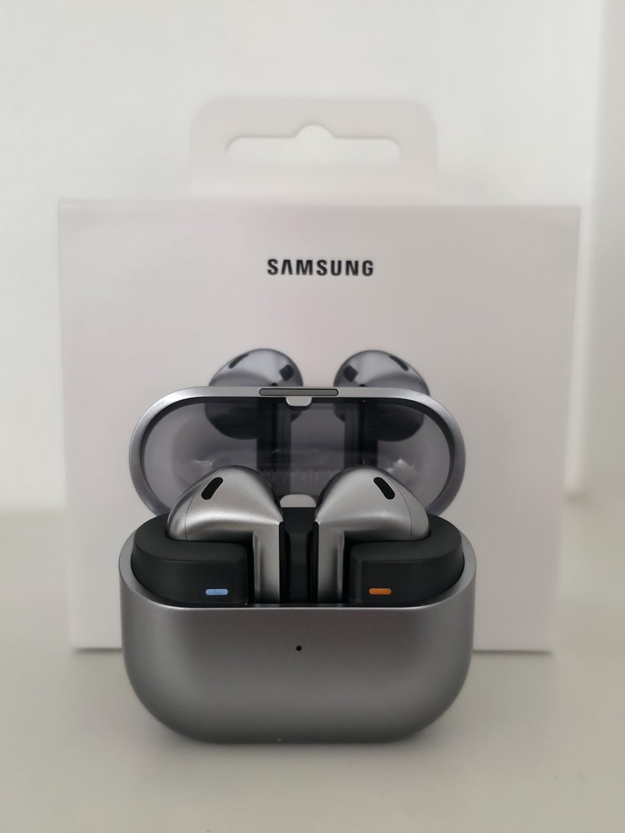 SAMSUNG Galaxy Buds 3 AI True Wireless Bluetooth Earbuds, Open Type Fit, Active Noise Cancellation, 360 Audio, Touch Control, Silver [US Version, Amazon Exclusive, 2Yr Warranty] - Customer Photo 1