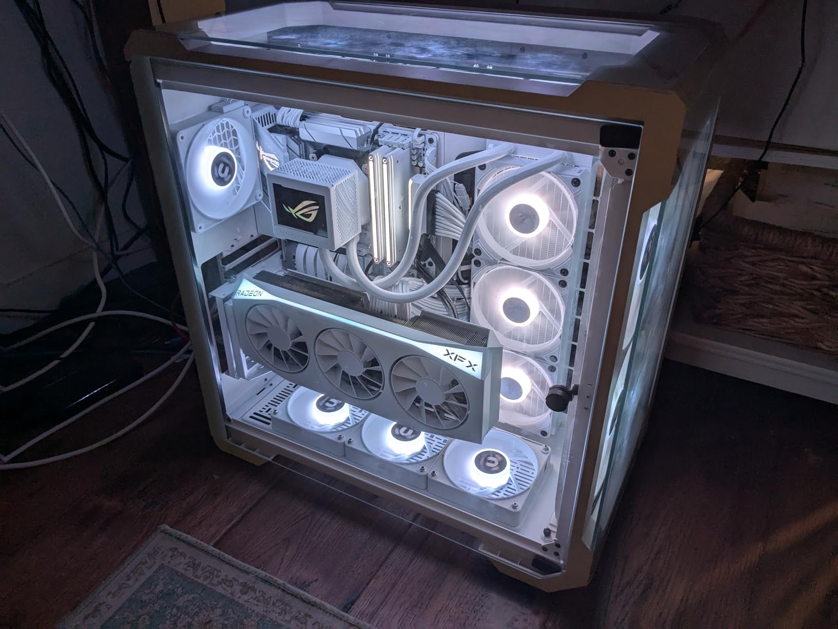 ASUS ROG RYUJIN III WB CPU Water Block-Intel LGA 1700, 1200, 115X, AMD Socket AM4, AM5 Asetek Copper Cold Plate Black, 178 Micro-Cooling, 3.5Inch Full Color LCD Display, Embedded VRM Fan, ROG Fittings - Customer Photo 1