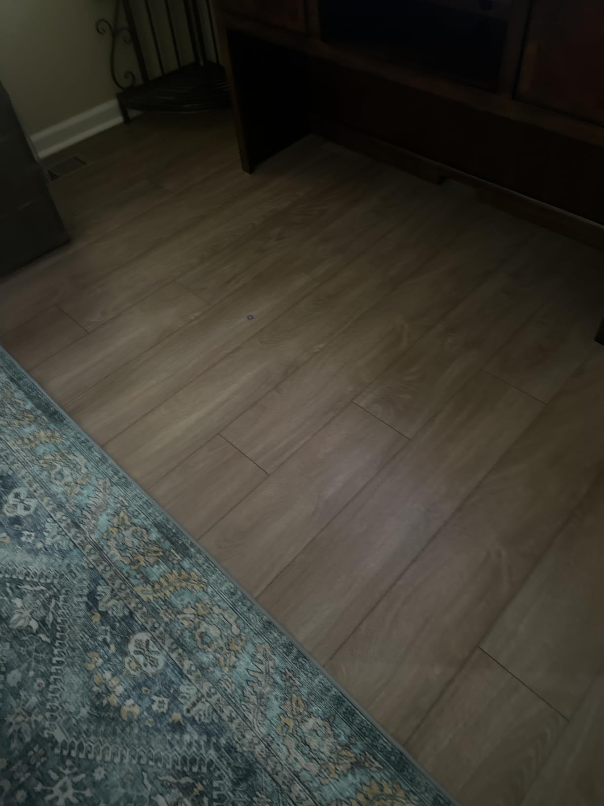 Proscenic Q8 Robot Vacuum Cleaner with Mop, Ultra Strong 6000Pa Robotic Vacuum with Lidar Navigation, 5 Real-Time Mapping, WiFi/Alexa/APP Remote Control Robot Hoover for Floor Carpet Pet Hair Customer Review Proscenic Q8 Robot Vacuum Cleaner with Mop, Ultra Strong 6000Pa Robotic Vacuum with Lidar Navigation, 5 Real-Time Mapping, WiFi/Alexa/APP Remote Control Robot Hoover for Floor Carpet Pet Hair - Customer Photo 1