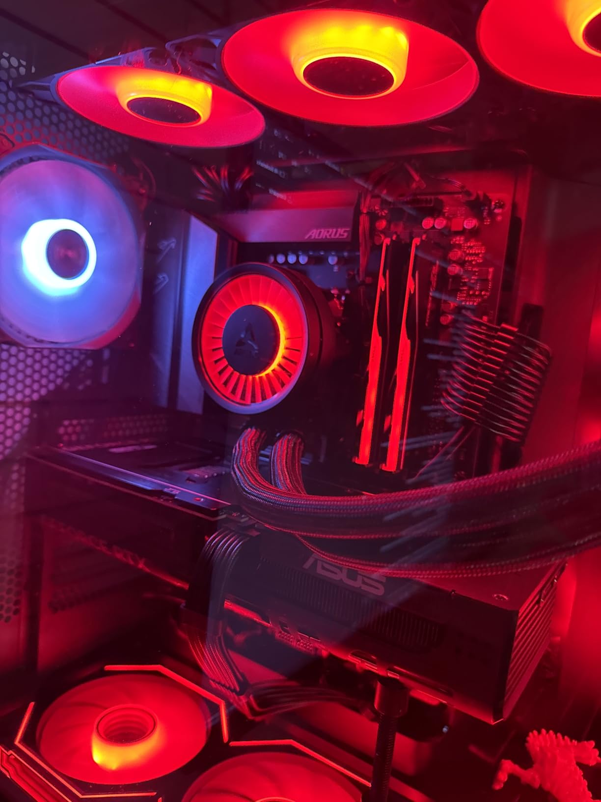 AMD Ryzen™ 7 9700X 8-Core, 16-Thread Unlocked Desktop Processor Customer Review AMD Ryzen™ 7 9700X 8-Core, 16-Thread Unlocked Desktop Processor - Customer Photo 1