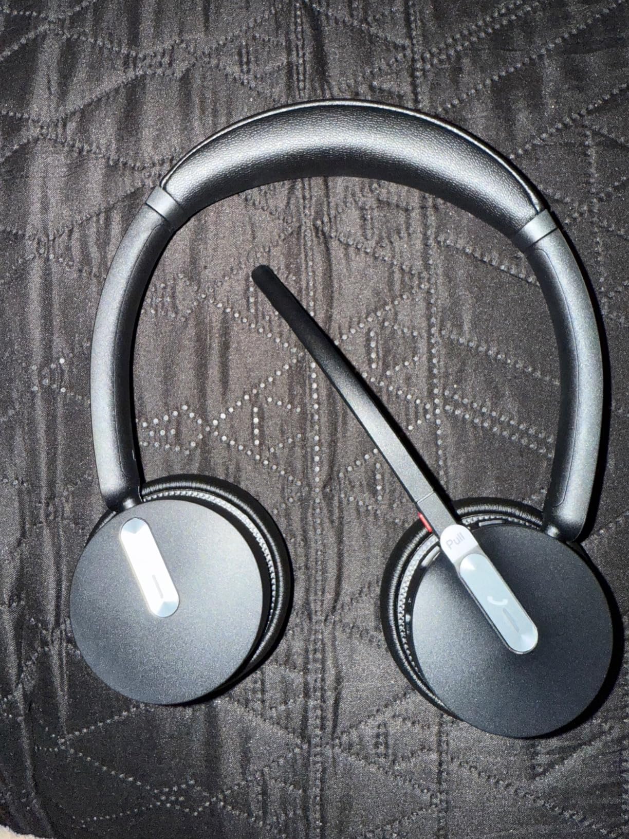 Yealink BH70 Dual Wireless Headset with Mic Customer Review Yealink BH70 Dual Wireless Headset with Mic - Customer Photo 1