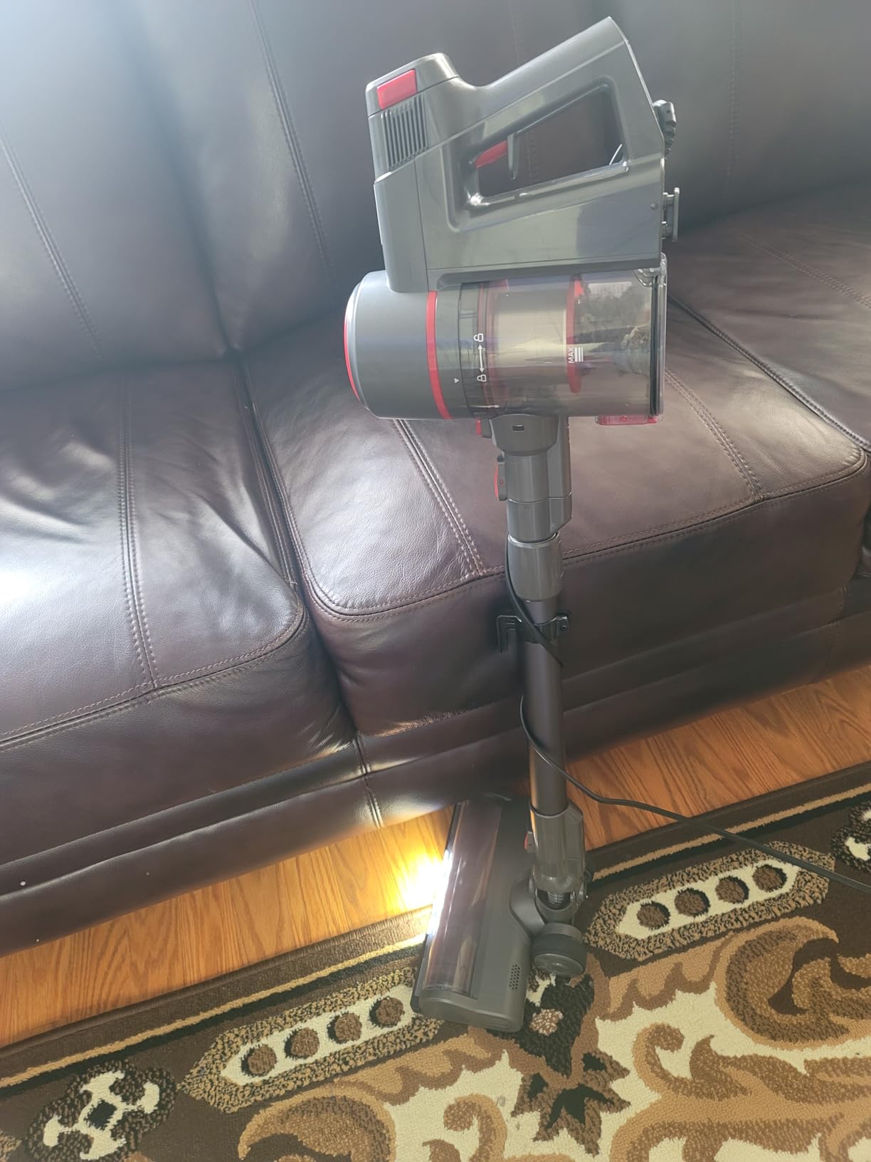 Intercleaner Corded Vacuum Cleaner, 20KPa Powerful Suction with 600W Motor Electric Floor Brush, 4 in 1 Lightweight Bagless Stick Vac with Handheld, for Hardwood Floor Carpet Car Pet Hair - Customer Photo 1