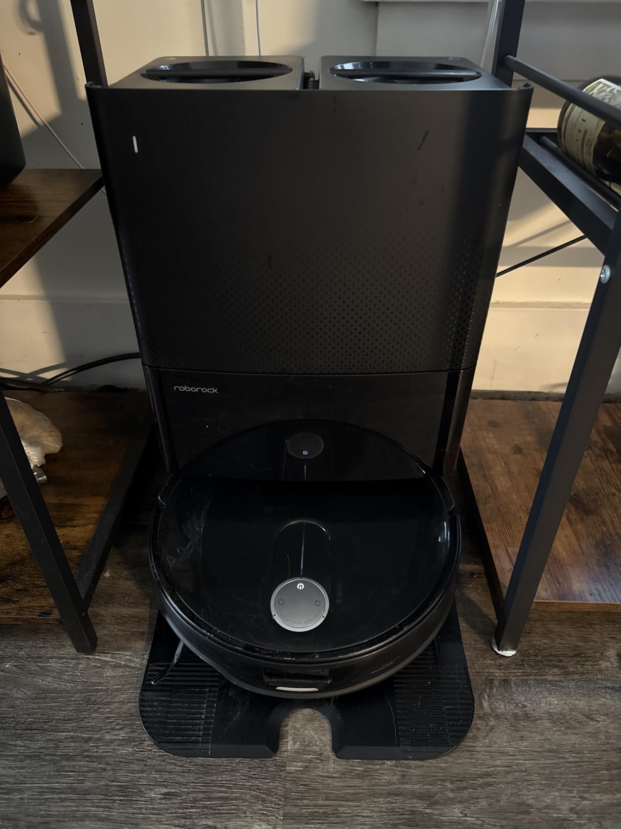 roborock Qrevo Slim Robot Vacuum and Mop Combo, 8.2cm Ultra-Slim, 3D Sensing Tech, Advanced Obstacle Recognition, 11,000Pa Suction, FlexiArm Side Brush & Mop, Auto Mop Washing & Drying, Self-Emptying Customer Review roborock Qrevo Slim Robot Vacuum and Mop Combo, 8.2cm Ultra-Slim, 3D Sensing Tech, Advanced Obstacle Recognition, 11,000Pa Suction, FlexiArm Side Brush & Mop, Auto Mop Washing & Drying, Self-Emptying - Customer Photo 2