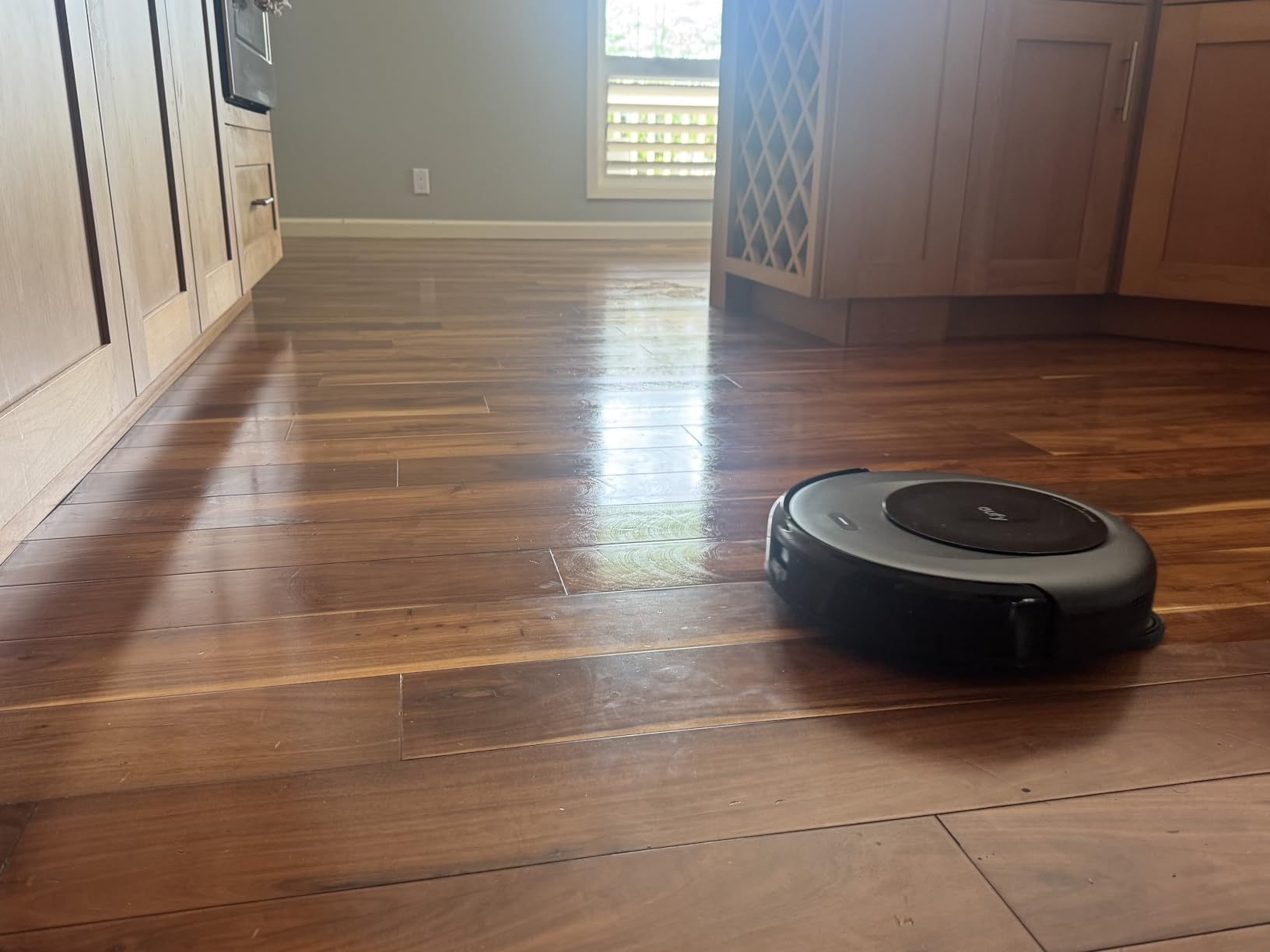 eufy Robot Vacuum Omni C20, Robot Vacuum and Mop Combo, Self Emptying, Auto Mop Washing and Auto Drying for Hands-Free Cleaning, 7000 Pa Powerful Suction, 3.35-Inch Design, All-in-One Station Customer Review eufy Robot Vacuum Omni C20, Robot Vacuum and Mop Combo, Self Emptying, Auto Mop Washing and Auto Drying for Hands-Free Cleaning, 7000 Pa Powerful Suction, 3.35-Inch Design, All-in-One Station - Customer Photo 1