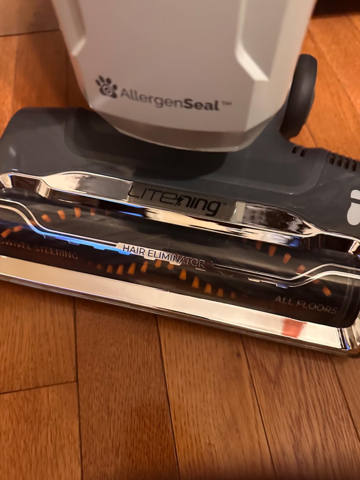 Kenmore CU7005 Litening 24V Cordless Upright Vacuum with Lift-Up & Hair Eliminator Nozzle, Brushless Motor, Up to 80 Mins of Runtime, HEPA Filter & LED Display for Carpets, Hard Floor & Pets, White - Customer Photo 1
