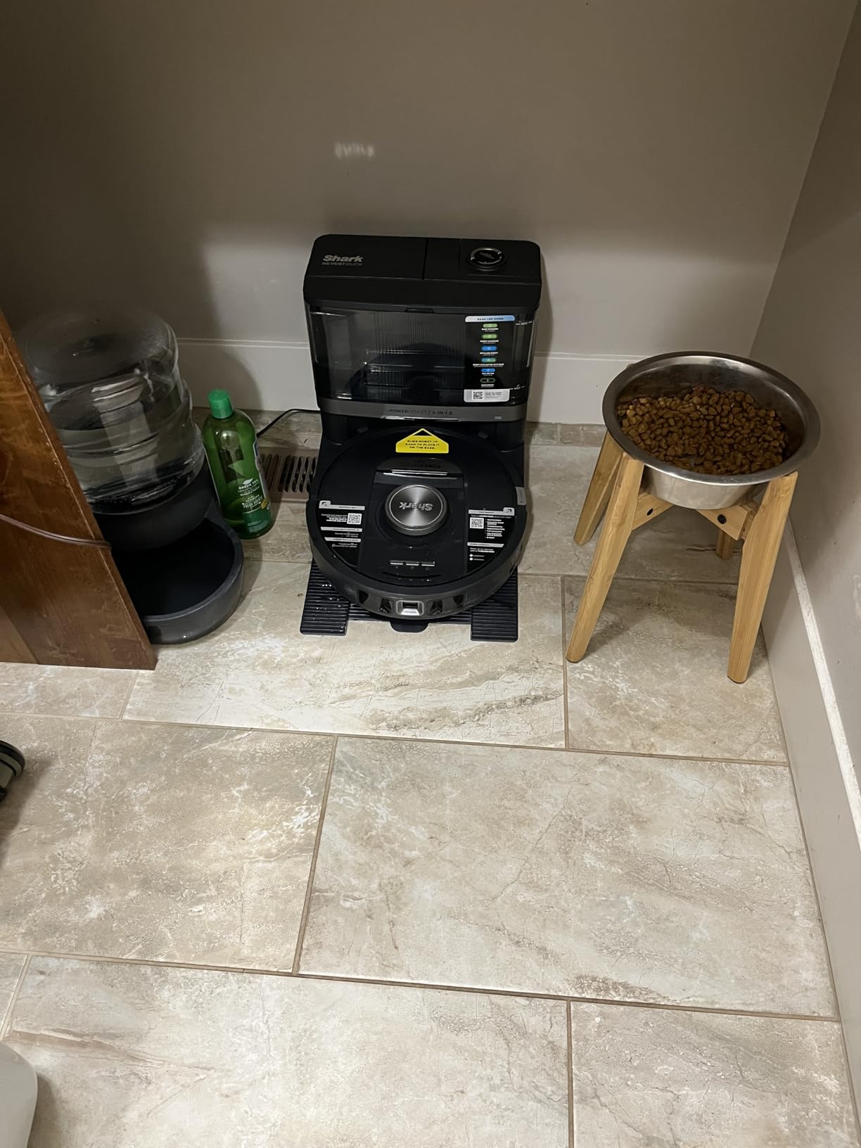 Shark Robot Vacuum & Mop Combo, PowerDetect NeverTouch, Self-Emptying & Self-Refilling, 60-Day Debris Capacity, 30-Day Refill Tank, Pad Dry, 5 Intelligent PowerDetect Cleaning Technologies, RV2820YE Customer Review Shark Robot Vacuum & Mop Combo, PowerDetect NeverTouch, Self-Emptying & Self-Refilling, 60-Day Debris Capacity, 30-Day Refill Tank, Pad Dry, 5 Intelligent PowerDetect Cleaning Technologies, RV2820YE - Customer Photo 1