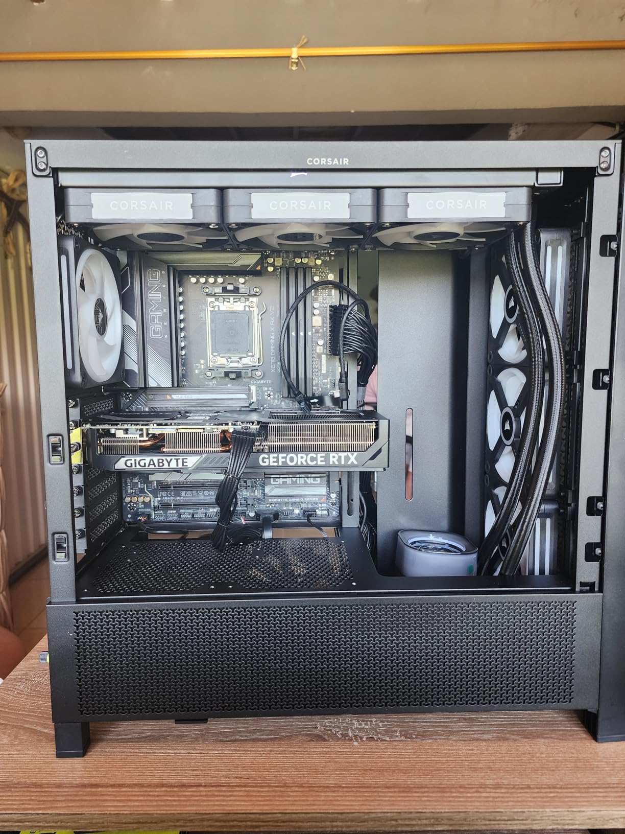 CORSAIR iCUE Link Titan 360 RX LCD Liquid CPU Cooler – 360mm AIO – Low-Noise – FlowDrive Cooling Engine – Intel LGA 1851/1700, AMD AM5/AM4 – 3X RX120 RGB Fans – iCUE Link System Hub Included – Black Customer Review CORSAIR iCUE Link Titan 360 RX LCD Liquid CPU Cooler – 360mm AIO – Low-Noise – FlowDrive Cooling Engine – Intel LGA 1851/1700, AMD AM5/AM4 – 3X RX120 RGB Fans – iCUE Link System Hub Included – Black - Customer Photo 2