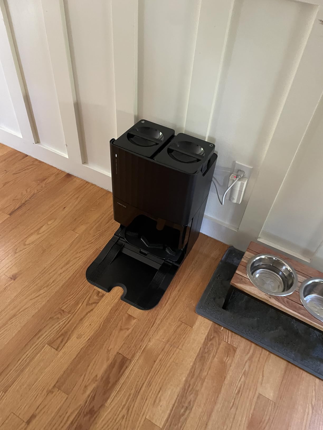 roborock Qrevo Series Robot Vacuum and Mop, 8000Pa Suction, Upgraded from Qrevo S, Anti-Tangle Brushes, Smart Obstacle Avoidance, Auto Mop Washing, All-in-One Dock, 200RPM Spinning Mops, Black(QV 35A) Customer Review roborock Qrevo Series Robot Vacuum and Mop, 8000Pa Suction, Upgraded from Qrevo S, Anti-Tangle Brushes, Smart Obstacle Avoidance, Auto Mop Washing, All-in-One Dock, 200RPM Spinning Mops, Black(QV 35A) - Customer Photo 1