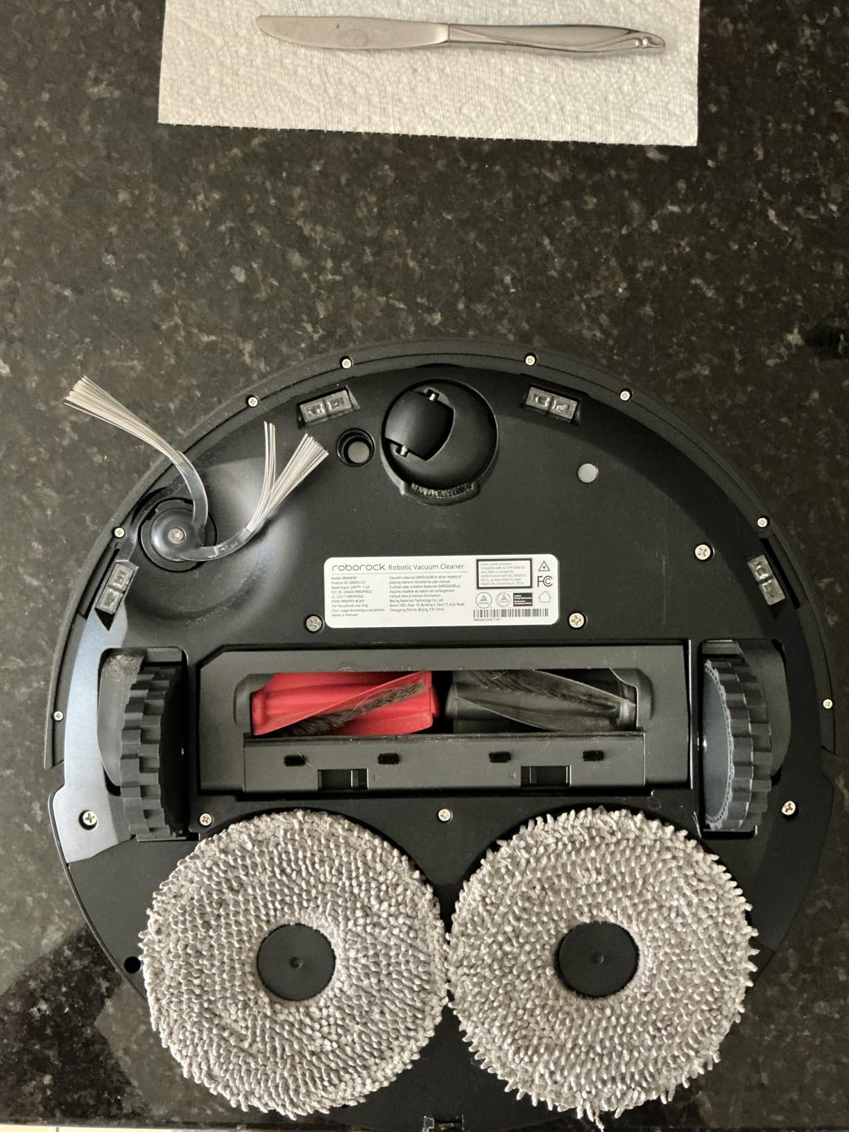 roborock Qrevo S5V Robot Vacuum and Mop, FlexiArm Edge Mopping, 12,000Pa Suction, Dual Zero-Tangle System, Smart Obstacle Avoidance, 10mm Mop Lifting, Auto Mop Washing&Drying, Self-Emptying&Refilling - Customer Photo 3