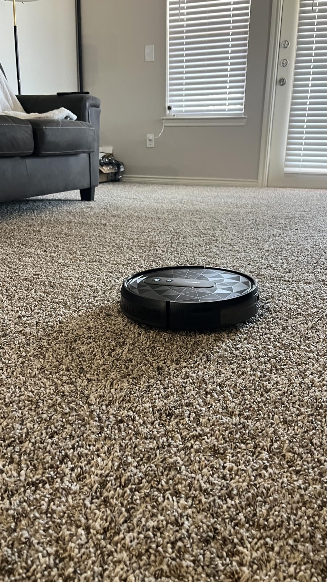 AIRROBO Robot Vacuum, 2800Pa Powerful Suction, Smart Navigation, App & Remote Control, 120 Mins Runtime, Anti-Collision & Anti-Drop, for Hard Floor/Carpet/Pet Hair Customer Review AIRROBO Robot Vacuum, 2800Pa Powerful Suction, Smart Navigation, App & Remote Control, 120 Mins Runtime, Anti-Collision & Anti-Drop, for Hard Floor/Carpet/Pet Hair - Customer Photo 1