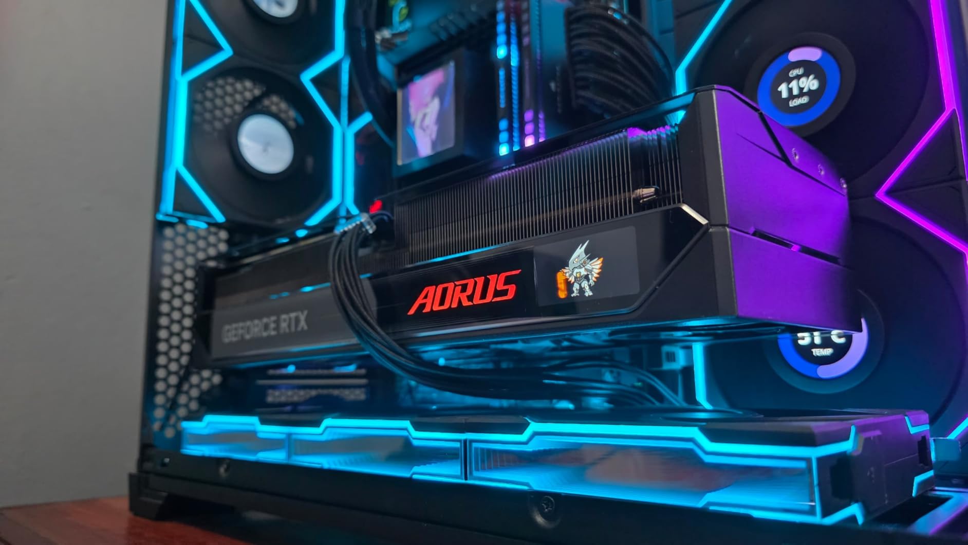 GIGABYTE AORUS GeForce RTX 5080 Master 16G Graphics Card, WINDFORCE Cooling System, 16GB 256-bit GDDR7, GV-N5080AORUS M-16GD Video Card Customer Review GIGABYTE AORUS GeForce RTX 5080 Master 16G Graphics Card, WINDFORCE Cooling System, 16GB 256-bit GDDR7, GV-N5080AORUS M-16GD Video Card - Customer Photo 2