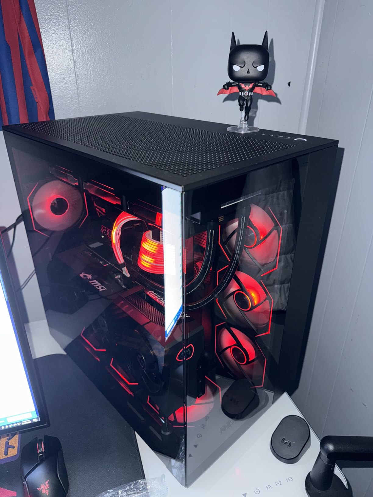 MSI Gaming RTX 5090 32G Gaming Trio OC Graphics Card (32GB GDDR7, 512-bit, Extreme Performance: 2497 MHz) Customer Review MSI Gaming RTX 5090 32G Gaming Trio OC Graphics Card (32GB GDDR7, 512-bit, Extreme Performance: 2497 MHz) - Customer Photo 2