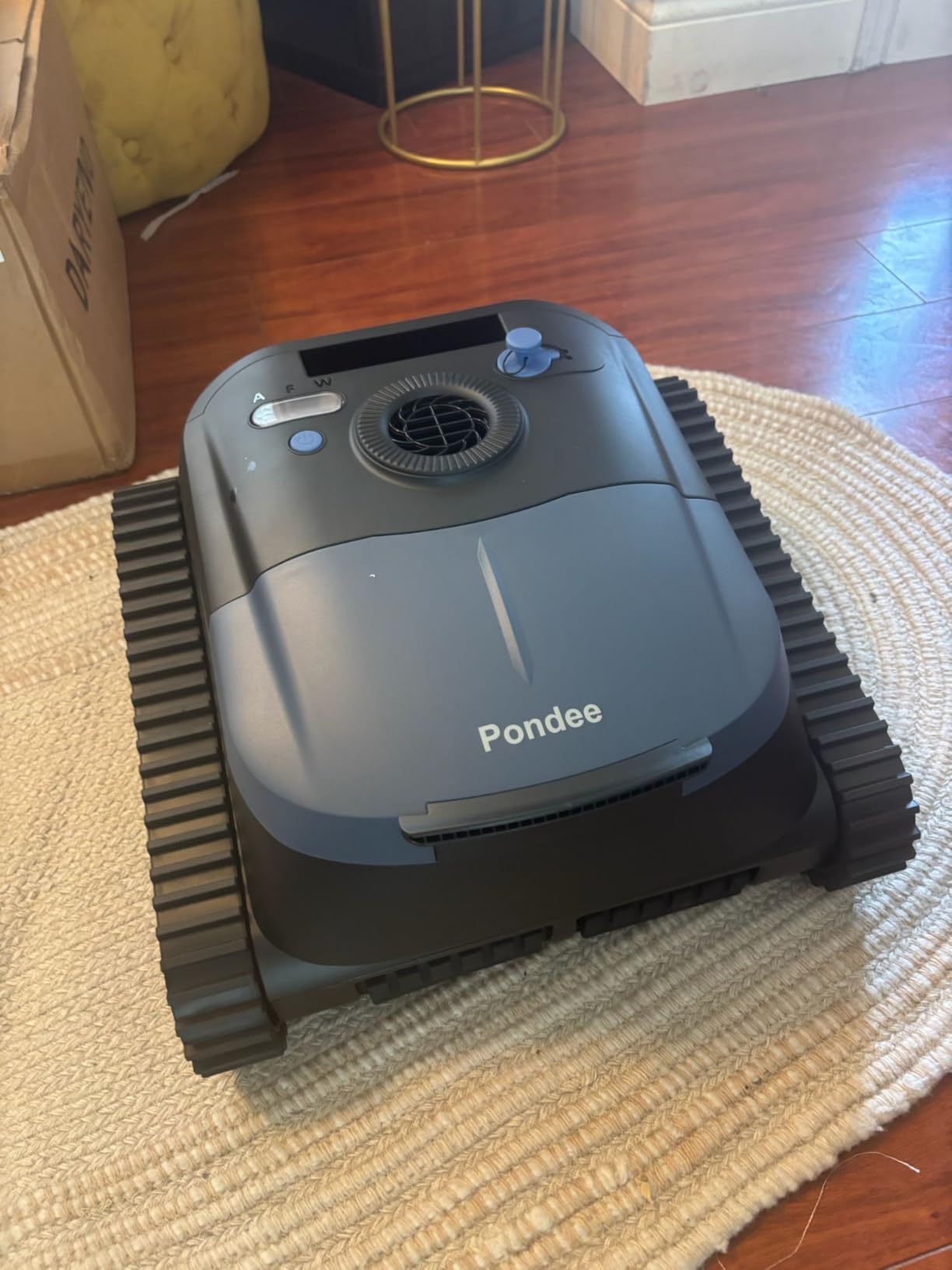X5 Cordless Robotic Pool Cleaner, Wall & Waterline Cleaning, Smart Navigation, Smart Precision Docking™, 180Mins Runtime, 4 Cleaning Modes, Pool Vacuum for Inground Pools up to 3,229 sq.ft Customer Review X5 Cordless Robotic Pool Cleaner, Wall & Waterline Cleaning, Smart Navigation, Smart Precision Docking™, 180Mins Runtime, 4 Cleaning Modes, Pool Vacuum for Inground Pools up to 3,229 sq.ft - Customer Photo 1