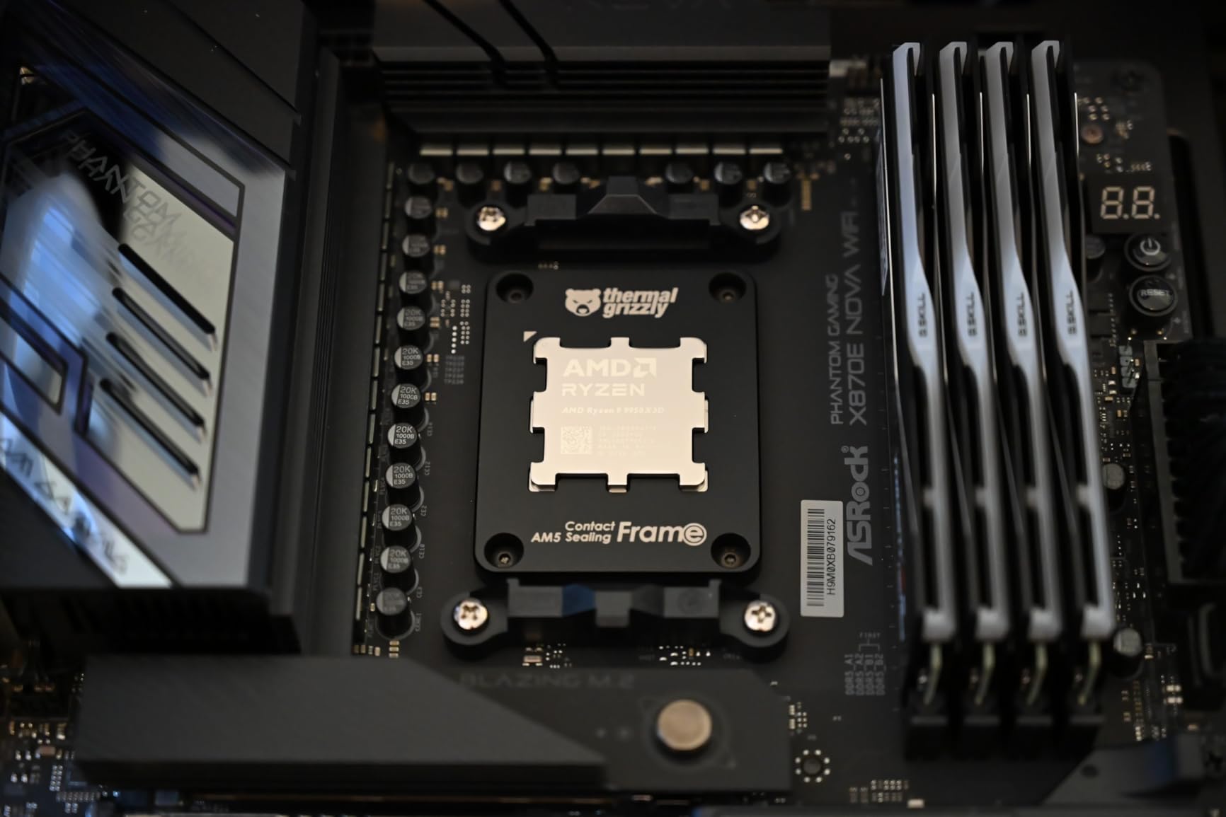 AMD Ryzen 9 9950X3D 16-Core Processor Customer Review AMD Ryzen 9 9950X3D 16-Core Processor - Customer Photo 1