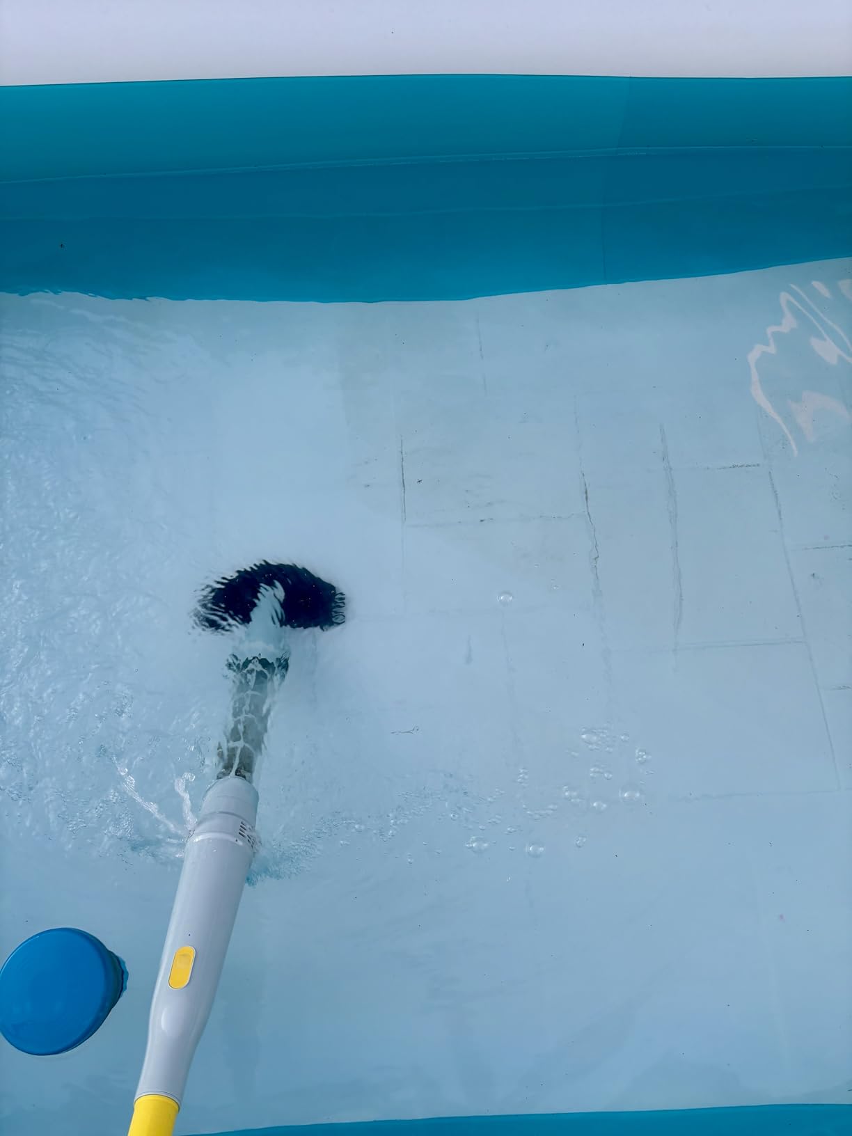 Lydsto S1 Lite Cordless Spa Hot Tub Vacuum Cleaner – 90-Min Runtime, Powerful 20W Brushless Motor, Includes 3 Aluminum Poles, Lightweight Handheld Pool Vacuum to Clean Small Debris Types, Silver Customer Review Lydsto S1 Lite Cordless Spa Hot Tub Vacuum Cleaner – 90-Min Runtime, Powerful 20W Brushless Motor, Includes 3 Aluminum Poles, Lightweight Handheld Pool Vacuum to Clean Small Debris Types, Silver - Customer Photo 2