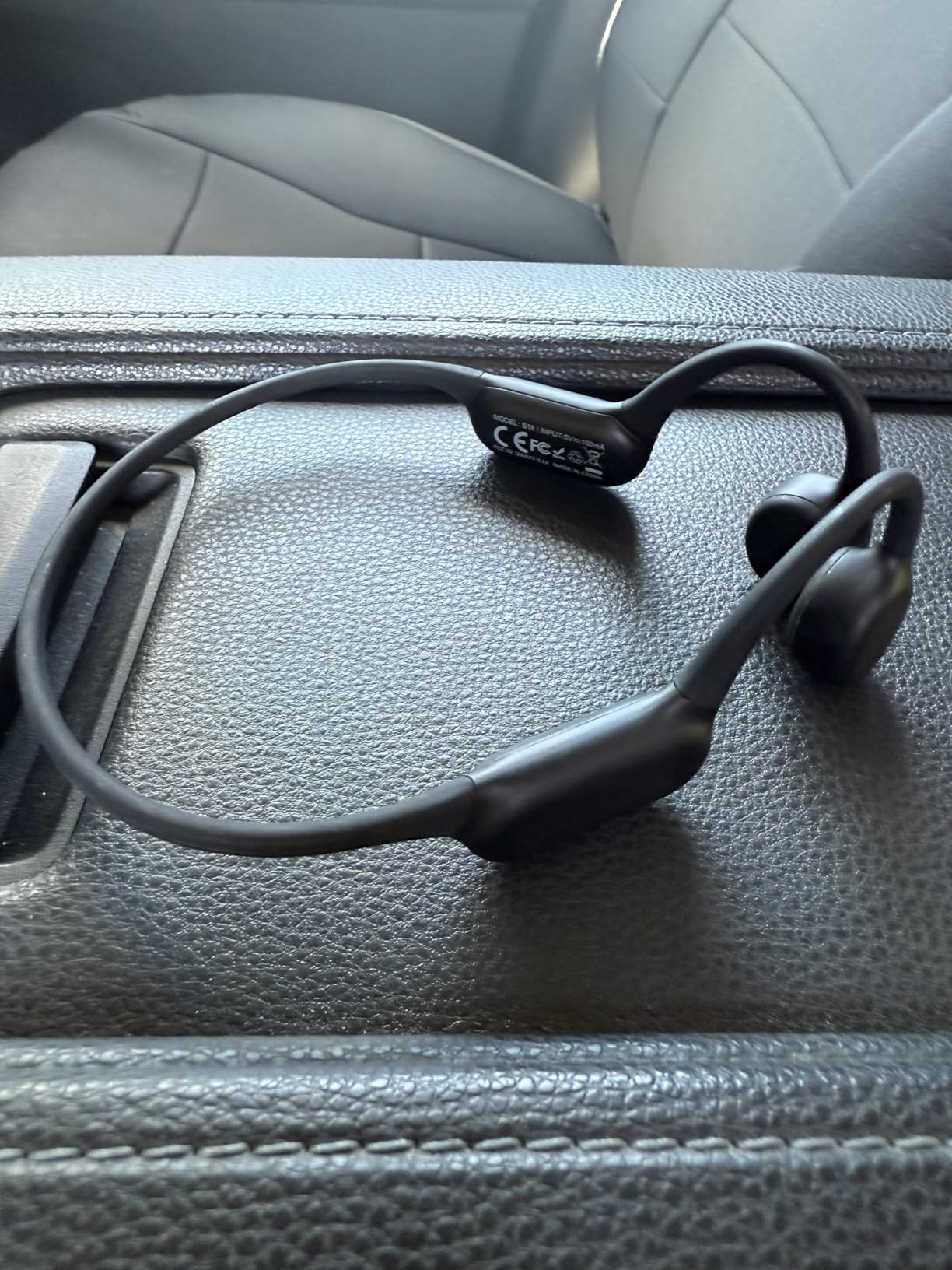 PSIER Bone Conduction Headphones IPX8 Waterproof Swimming Headphones Open Ear Headphones with MP3 Mode 32GB Memory Up to 8 Hours Playtime Bluetooth 5.4 Ear Buds Secure Fit for Running and Fitness Customer Review PSIER Bone Conduction Headphones IPX8 Waterproof Swimming Headphones Open Ear Headphones with MP3 Mode 32GB Memory Up to 8 Hours Playtime Bluetooth 5.4 Ear Buds Secure Fit for Running and Fitness - Customer Photo 1