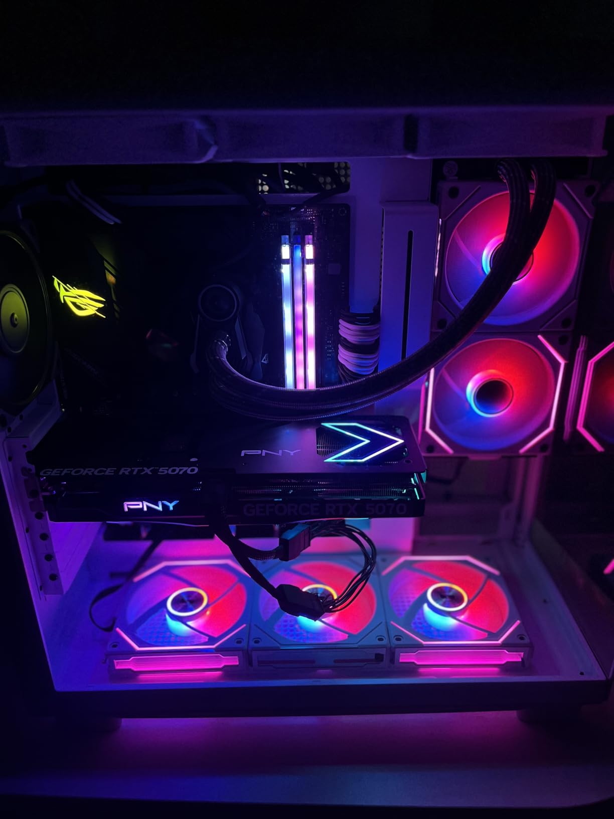 PNY NVIDIA GeForce RTX™ 5070 Epic-X™ ARGB OC Triple Fan Graphics Card - Customer Photo 1