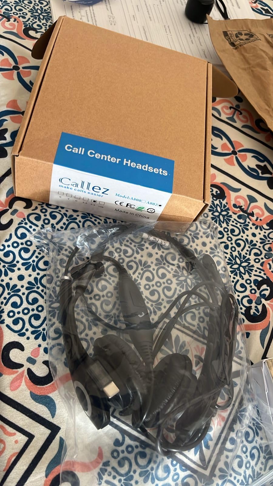 Callez Wired Computer Headset, 3.5mm/USB-C Headset with Mic Noise Cancelling, Cell Phone Headphone for PC Laptop Mac iPhone Samsung Zoom Teams Call Center Home Office Work, in-line Controls Customer Review Callez Wired Computer Headset, 3.5mm/USB-C Headset with Mic Noise Cancelling, Cell Phone Headphone for PC Laptop Mac iPhone Samsung Zoom Teams Call Center Home Office Work, in-line Controls - Customer Photo 1