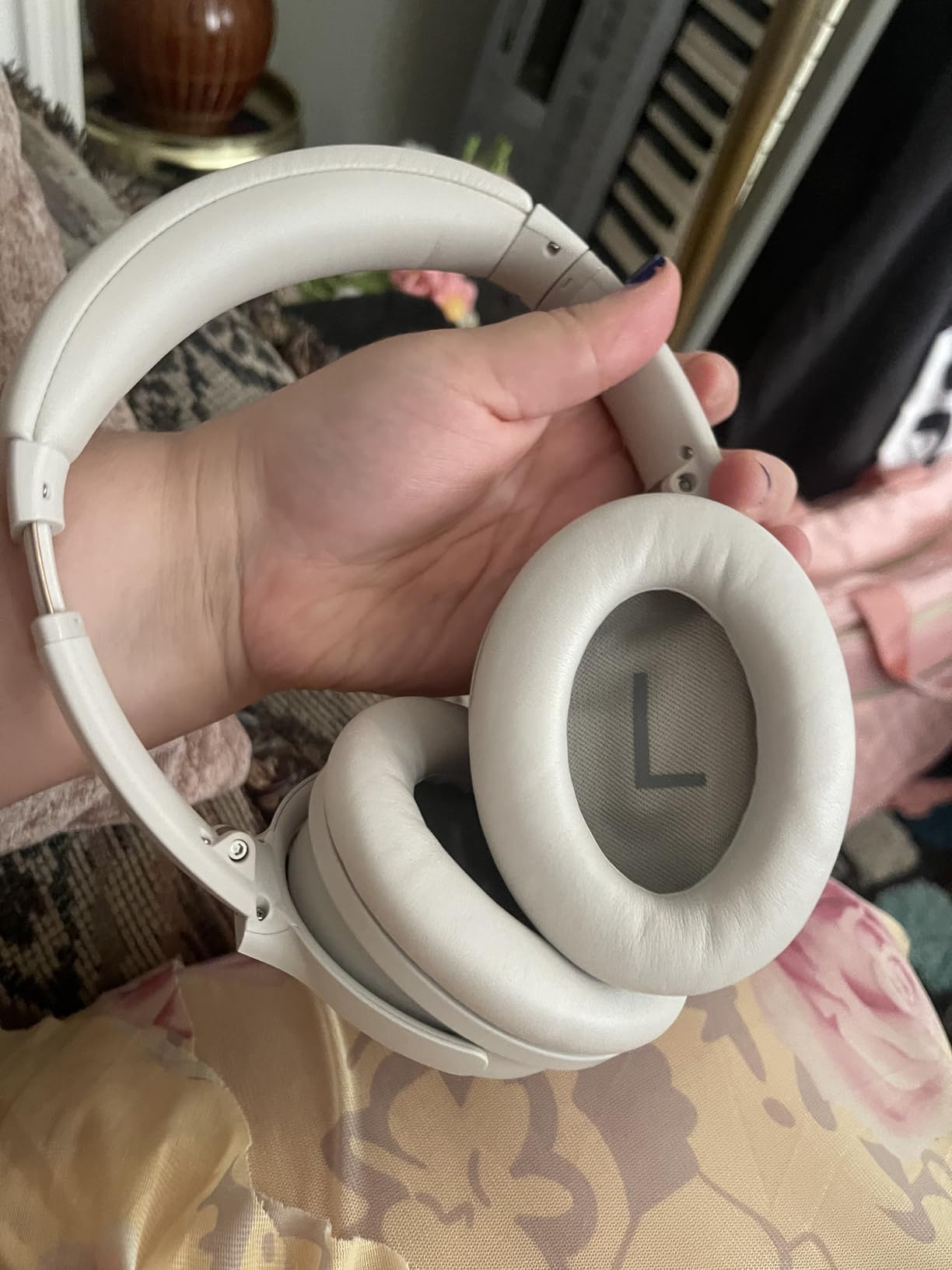 Bose QuietComfort Bluetooth Headphones, Wireless Headphones with Active Over Ear Noise Cancelling and Mic, Deep Bass, Up to 24 Hours of Playtime, Twilight Blue - Limited Edition Color - Customer Photo 2