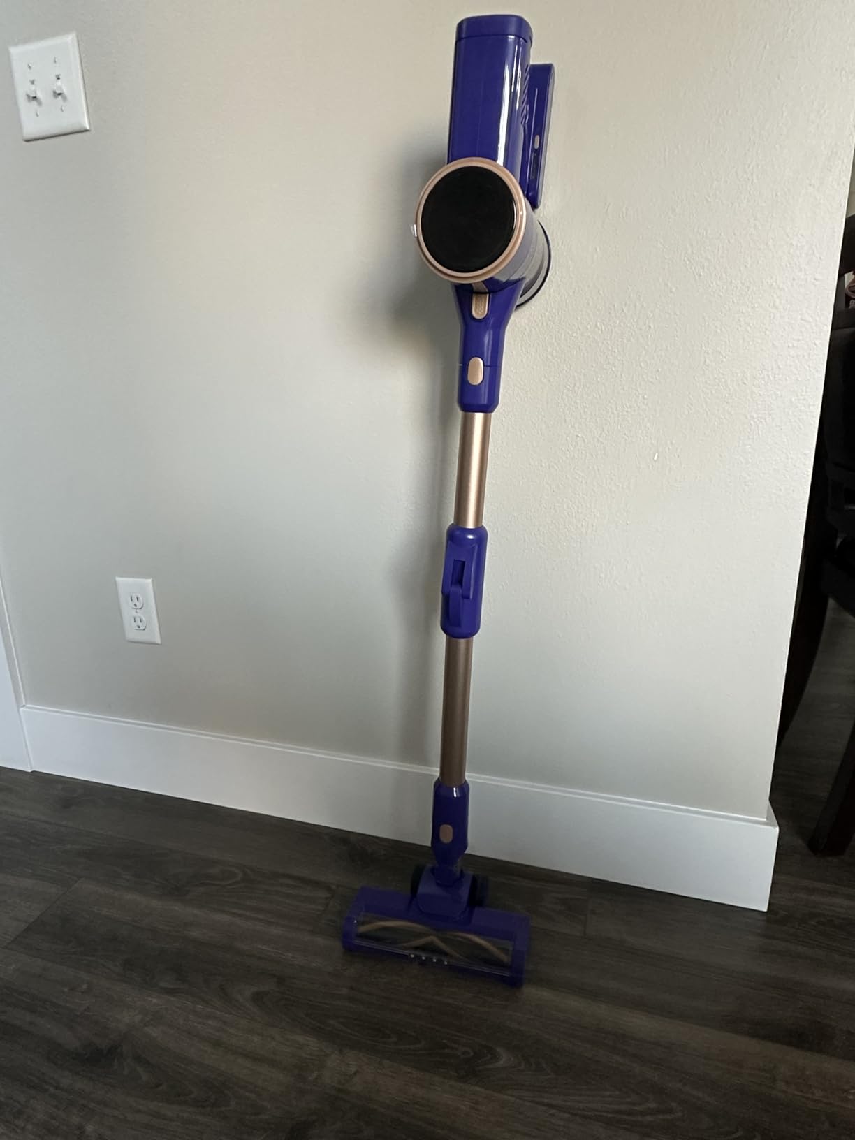 Cordless Vacuum Cleaner, 180° Bendable Wand Stick Vacuum Cleaners with Touch Screen, 8-in-1 Vacuum with Lightweight Rechargeable Battery, Longlasting Runtime for Home Hard Floor Low-Pile Carpet Customer Review Cordless Vacuum Cleaner, 180° Bendable Wand Stick Vacuum Cleaners with Touch Screen, 8-in-1 Vacuum with Lightweight Rechargeable Battery, Longlasting Runtime for Home Hard Floor Low-Pile Carpet - Customer Photo 1