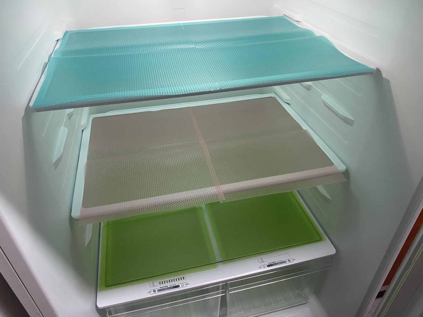 BEVTEE 8 Pack Refrigerator Liners, Washable Fridge Shelf Mats, Non-Slip Glass Shelf Paper for Kitchen Cabinet Drawer Cupboard Closet Customer Review BEVTEE 8 Pack Refrigerator Liners, Washable Fridge Shelf Mats, Non-Slip Glass Shelf Paper for Kitchen Cabinet Drawer Cupboard Closet - Customer Photo 1