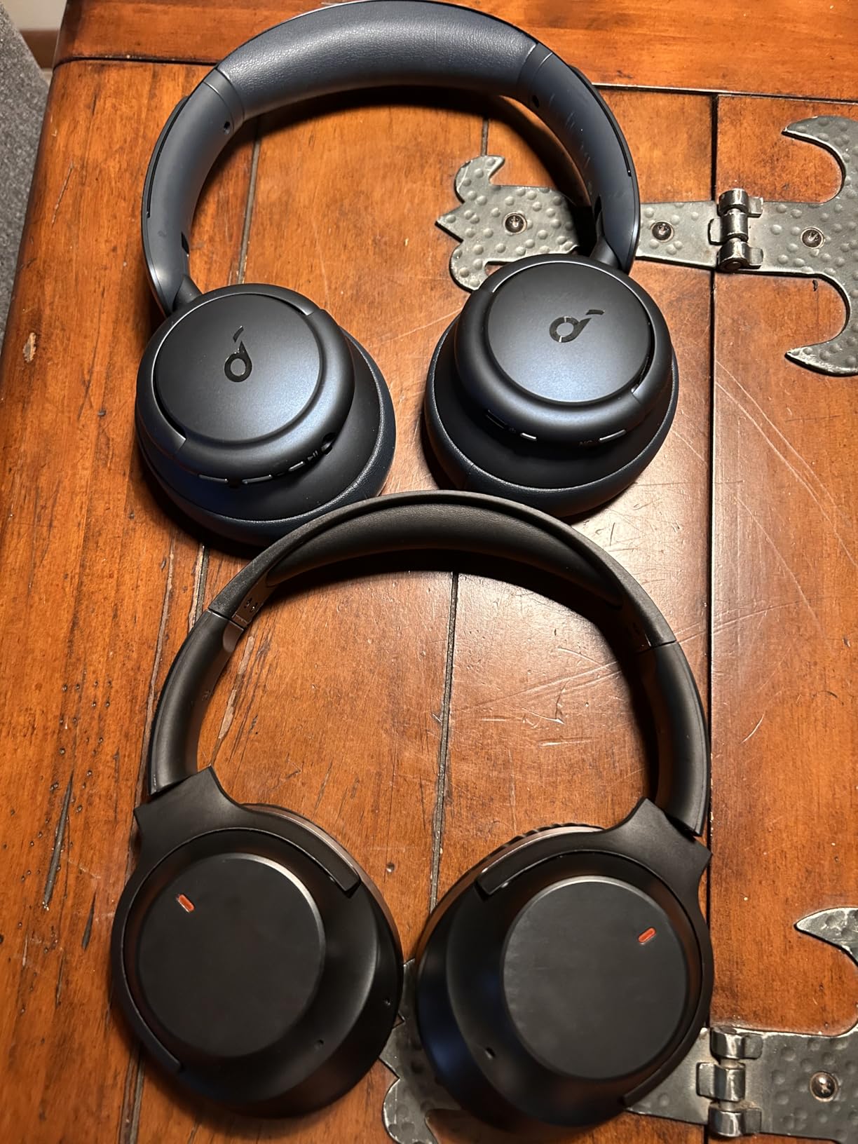 Active Noise Cancelling Headphones, Upgraded Wireless Bluetooth Headphones Over Ear with ENC Mic, HiFi Stereo Deep Bass, Noise Canceling Headphones Lightweight, BT 5.4, for Travel/Office/Home, Black Customer Review Active Noise Cancelling Headphones, Upgraded Wireless Bluetooth Headphones Over Ear with ENC Mic, HiFi Stereo Deep Bass, Noise Canceling Headphones Lightweight, BT 5.4, for Travel/Office/Home, Black - Customer Photo 2