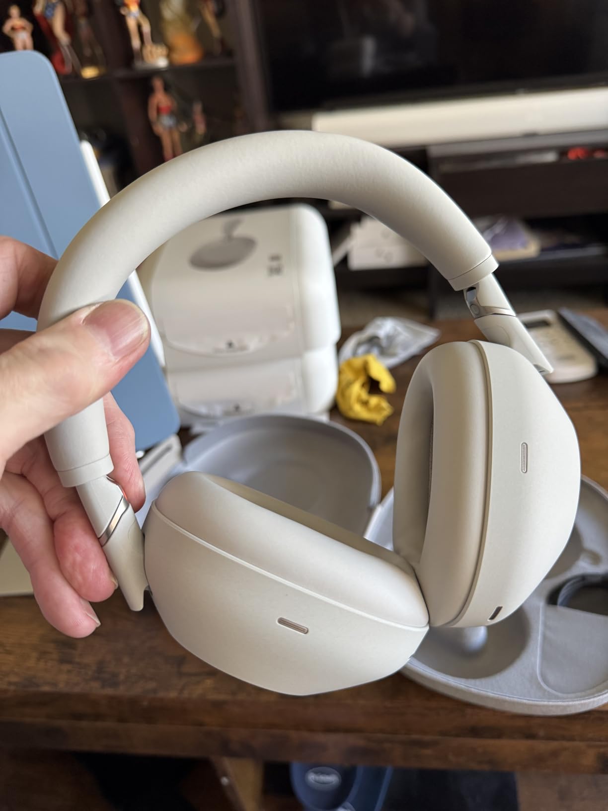 Sony WH-1000XM6 The Best Noise Canceling Wireless Headphones - Customer Photo 1