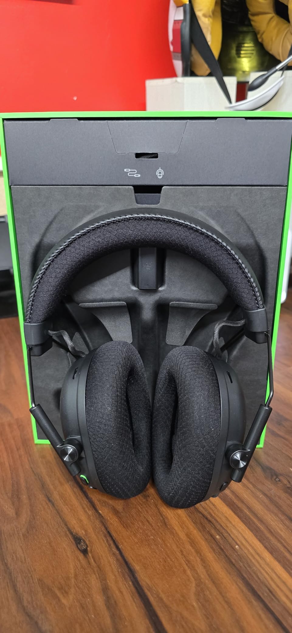 Razer BlackShark V3 Pro Wireless ANC Gaming Headset for PC: Full Band Mic - 50mm Drivers - 2.4 GHz, Bluetooth, USB, 3.5mm - Works with Mac, PS5, Nintendo Switch, Smartphone - 70 Hr Battery - Black Customer Review Razer BlackShark V3 Pro Wireless ANC Gaming Headset for PC: Full Band Mic - 50mm Drivers - 2.4 GHz, Bluetooth, USB, 3.5mm - Works with Mac, PS5, Nintendo Switch, Smartphone - 70 Hr Battery - Black - Customer Photo 1