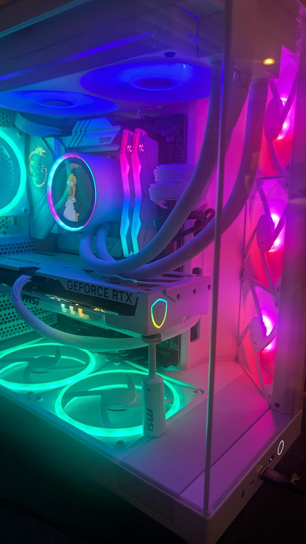 MSI Gaming RTX 5060 Ti 16G Gaming Trio OC White Graphics Card - Customer Photo 1