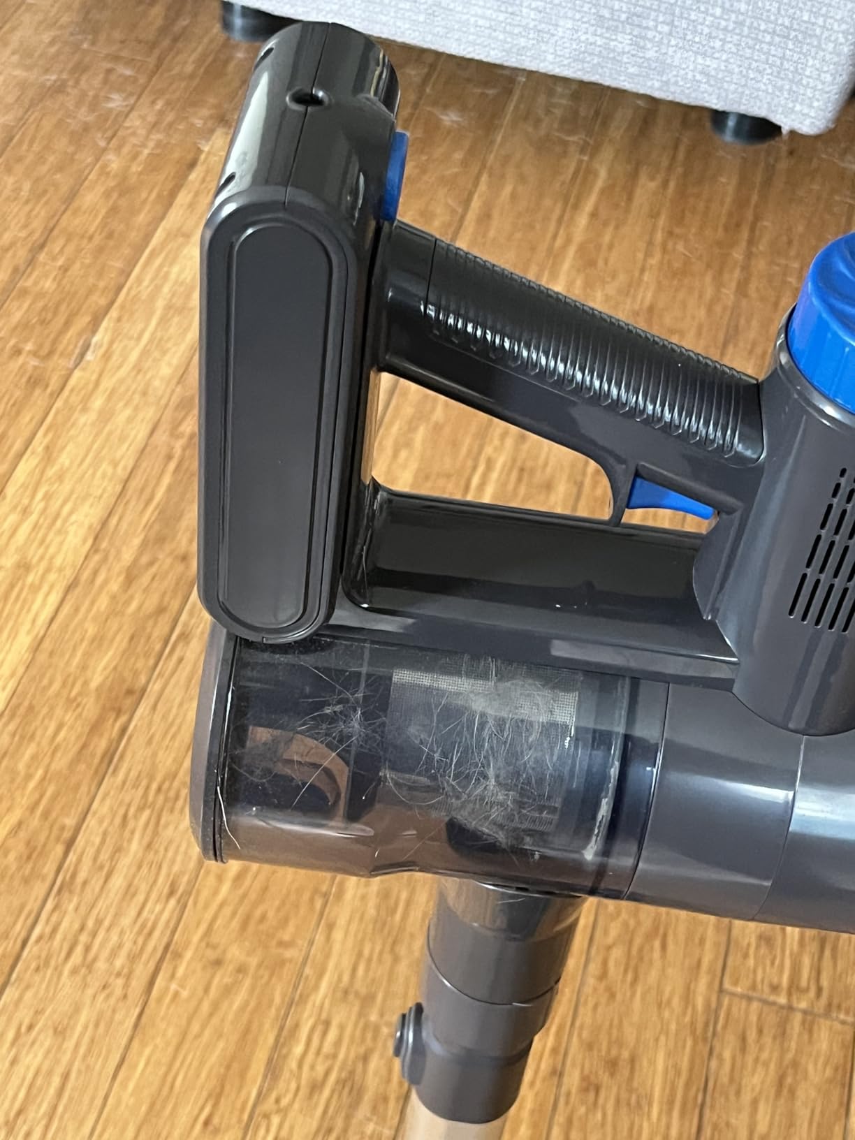 AIRDIYA Cordless Vacuum Cleaner, Super Power Suction Stick Vacuum with 2200 mAh Battery Customer Review AIRDIYA Cordless Vacuum Cleaner, Super Power Suction Stick Vacuum with 2200 mAh Battery - Customer Photo 1