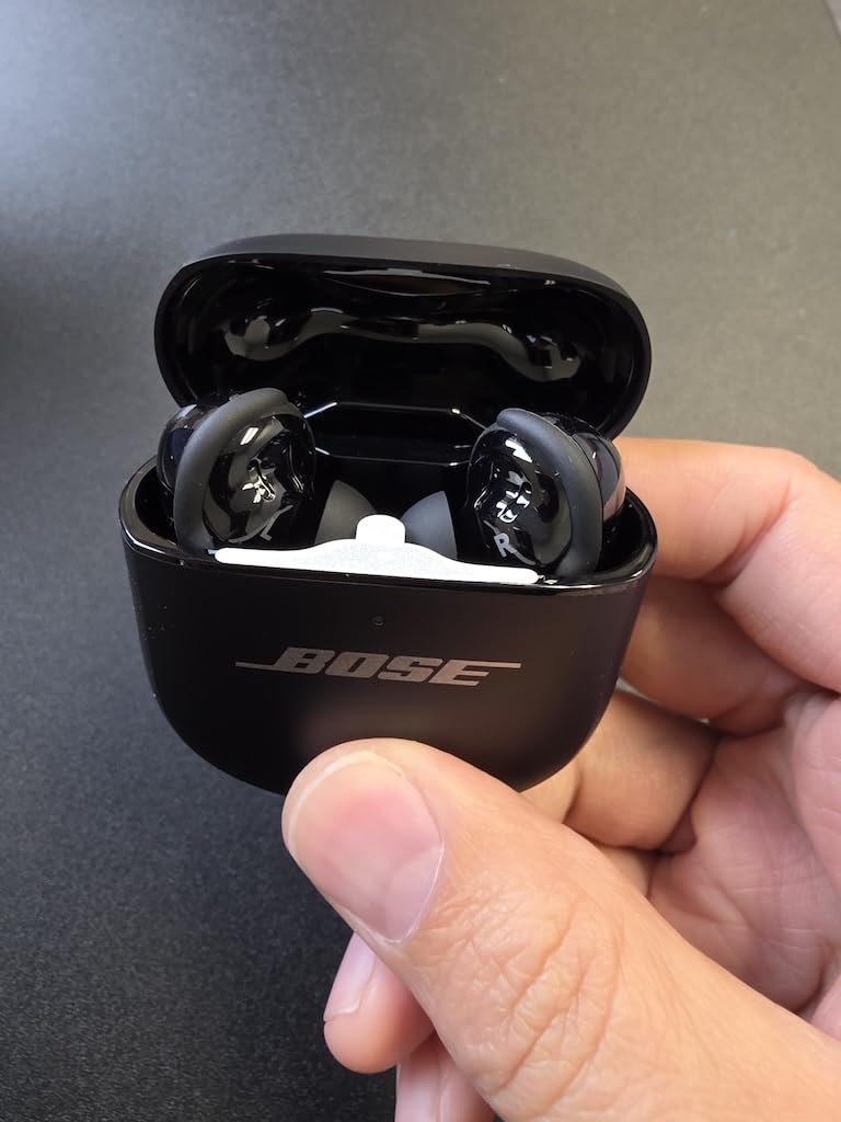 Bose QuietComfort Ultra Earbuds (2nd Gen) - Wireless Noise Cancelling Earbuds with Mic, Immersive Audio, USB-C Charging, Up to 6 Hours Battery, IPX4 Rating, Black customer photo 2