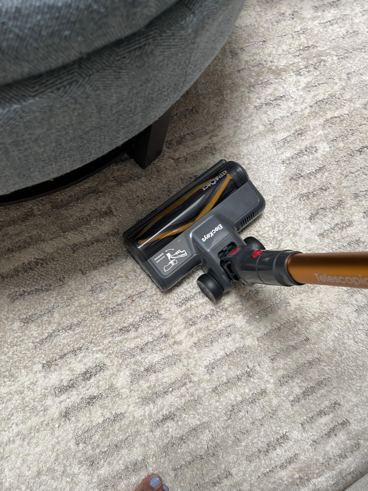 ElecKeys Cordless Vacuum Cleaner, Upgraded 580W 48KPA 65Mins Vacuum Cleaners for Home, Stick Vacuum with Self-Standing and Touch Screen, Anti-Tangled Handheld Vacuum for Pet Hair, Floors, Carpets, K10 - Customer Photo 1
