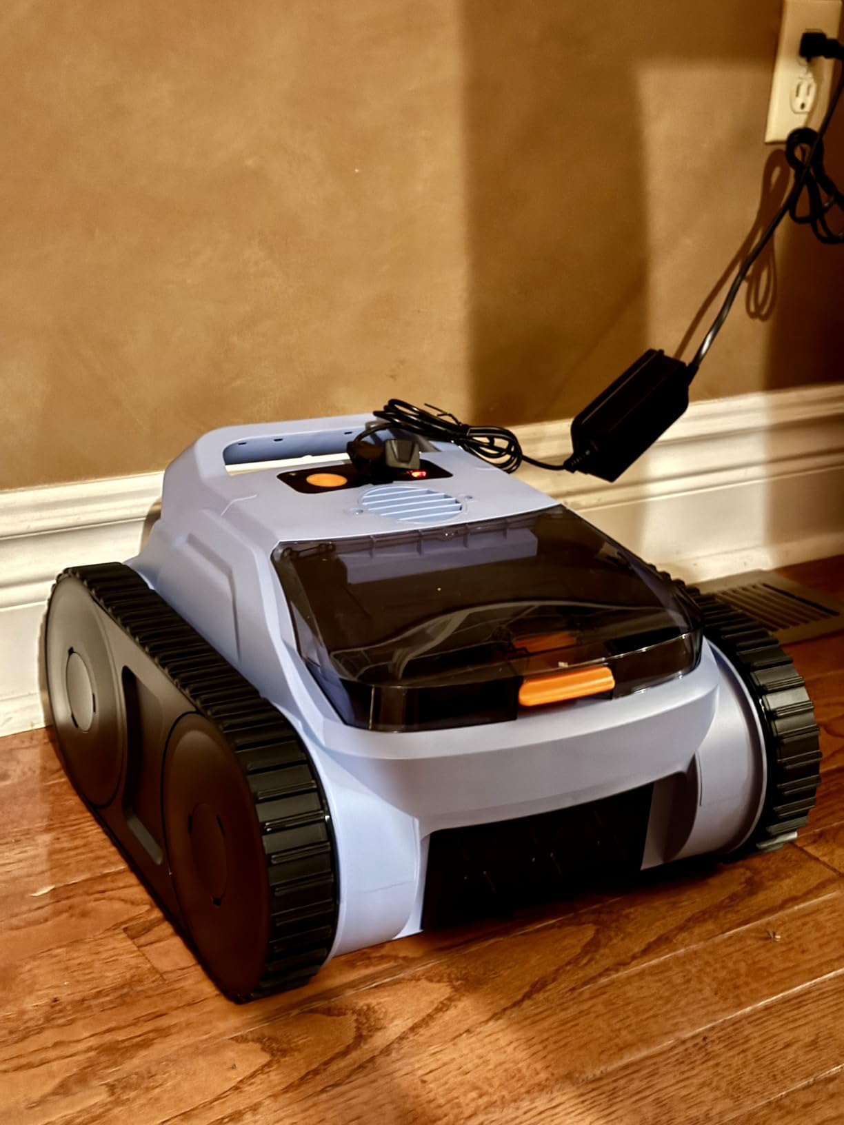 Hayward SharkVac Robotic Pool Cleaner Customer Review Hayward SharkVac Robotic Pool Cleaner - Customer Photo 2