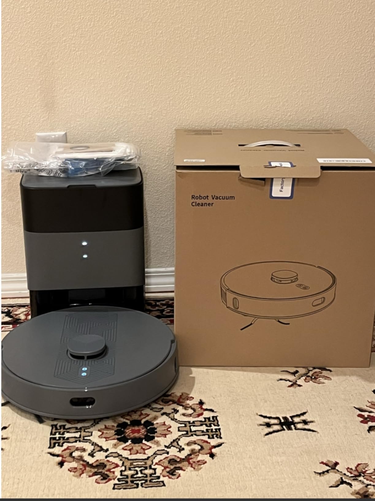 AIRROBO Robot Vacuum and Mop, 60-Day Self-Emptying, 5500Pa Powerful Suction, Tangle-Free Brush, Carpet Detection, LDS Mapping, APP Control, Perfect for Hard Floors, Carpets, and Pet Hair Customer Review AIRROBO Robot Vacuum and Mop, 60-Day Self-Emptying, 5500Pa Powerful Suction, Tangle-Free Brush, Carpet Detection, LDS Mapping, APP Control, Perfect for Hard Floors, Carpets, and Pet Hair - Customer Photo 1