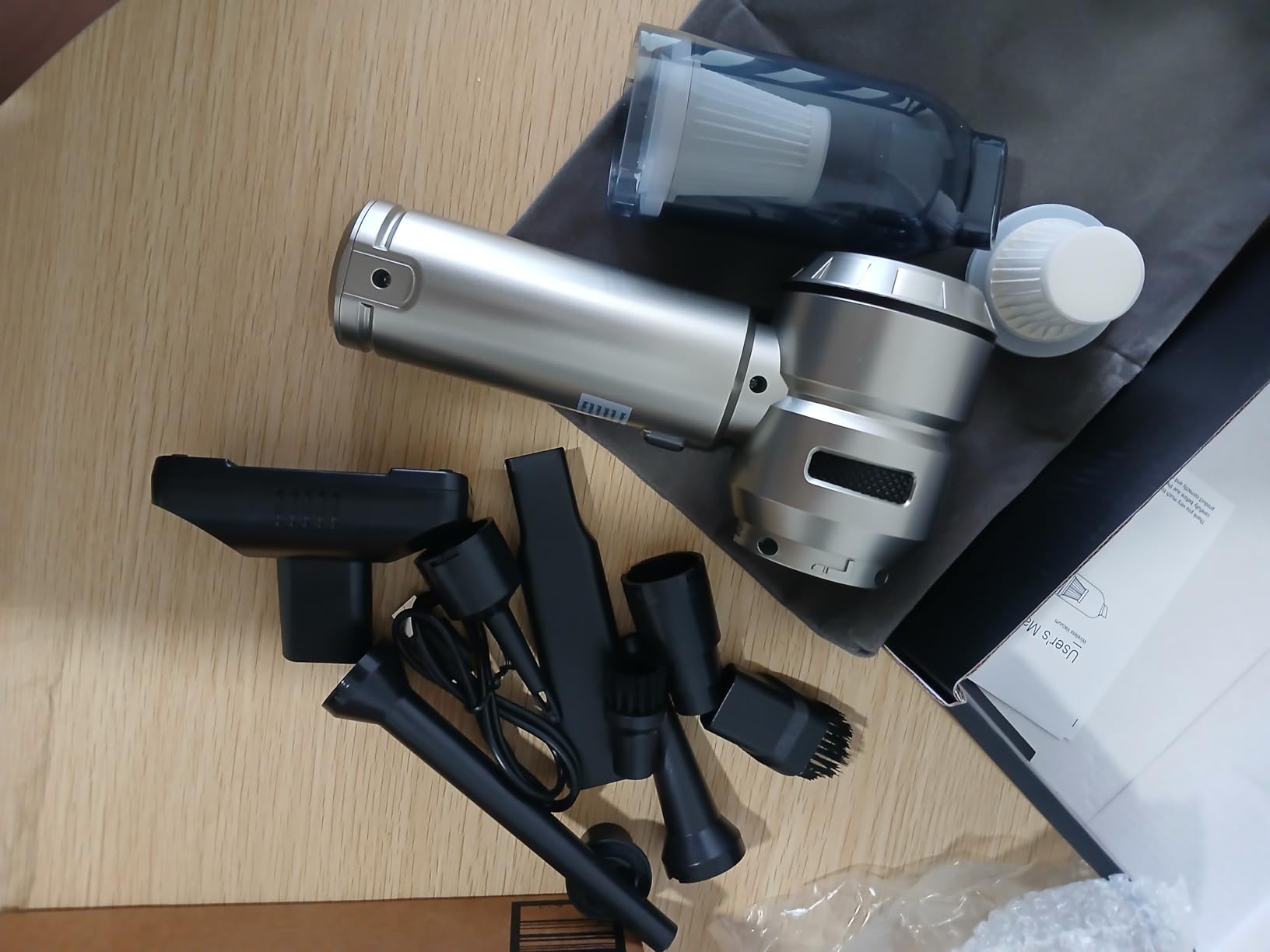Car Vacuum,3 Suction Modes,Portable Mini Cordless Cleaner with 24000pa Suction Power,Type-C Charge,Handheld Vacuum for Home,Car, Office Desk, Keyboards(Dark Silver) Customer Review Car Vacuum,3 Suction Modes,Portable Mini Cordless Cleaner with 24000pa Suction Power,Type-C Charge,Handheld Vacuum for Home,Car, Office Desk, Keyboards(Dark Silver) - Customer Photo 1
