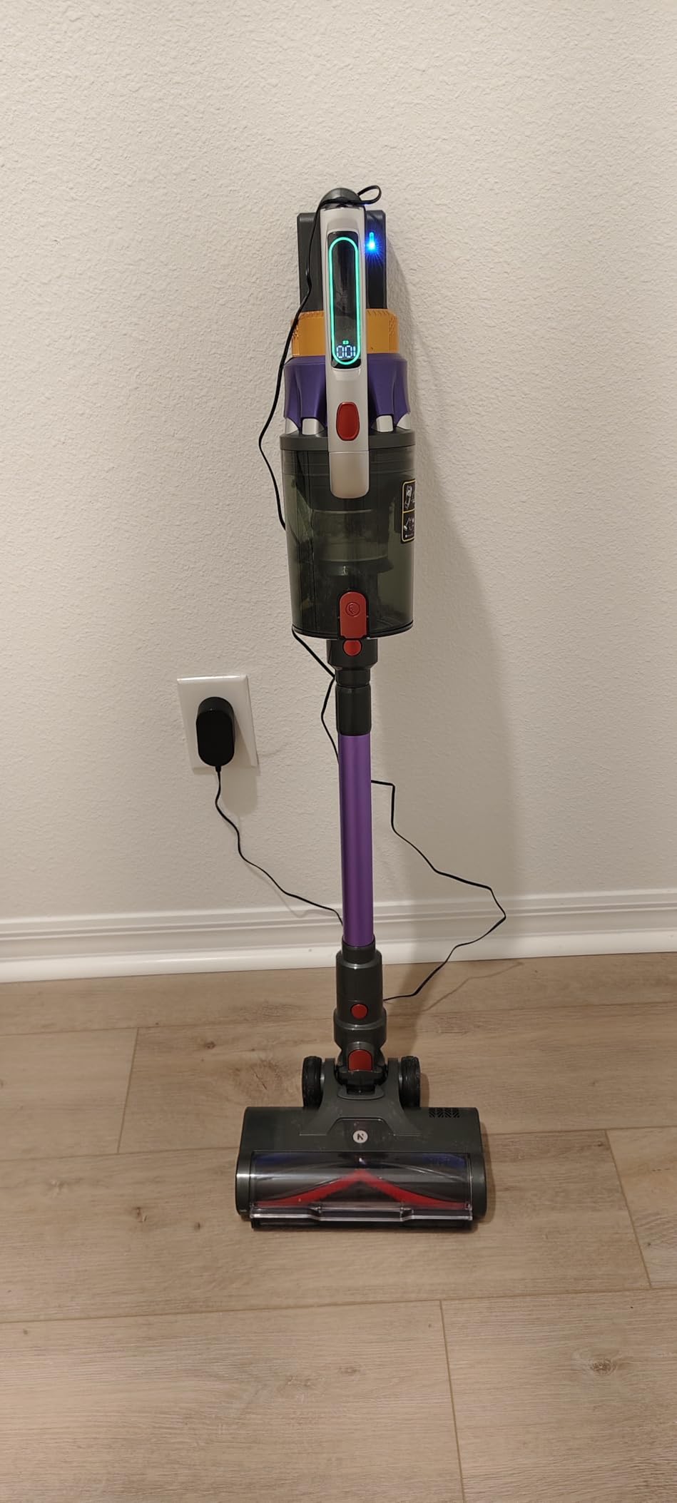 NADALY Cordless Vacuum Cleaner, 2025 New 580W 48KPA 65Mins Stick Vacuum Cordless Rechargeable, Anti-Tangle, Lightweight, Self-Standing Vacuum Cleaners for Home, Vacuum for Pet Hair/Carpet/Hard Floor Customer Review NADALY Cordless Vacuum Cleaner, 2025 New 580W 48KPA 65Mins Stick Vacuum Cordless Rechargeable, Anti-Tangle, Lightweight, Self-Standing Vacuum Cleaners for Home, Vacuum for Pet Hair/Carpet/Hard Floor - Customer Photo 2