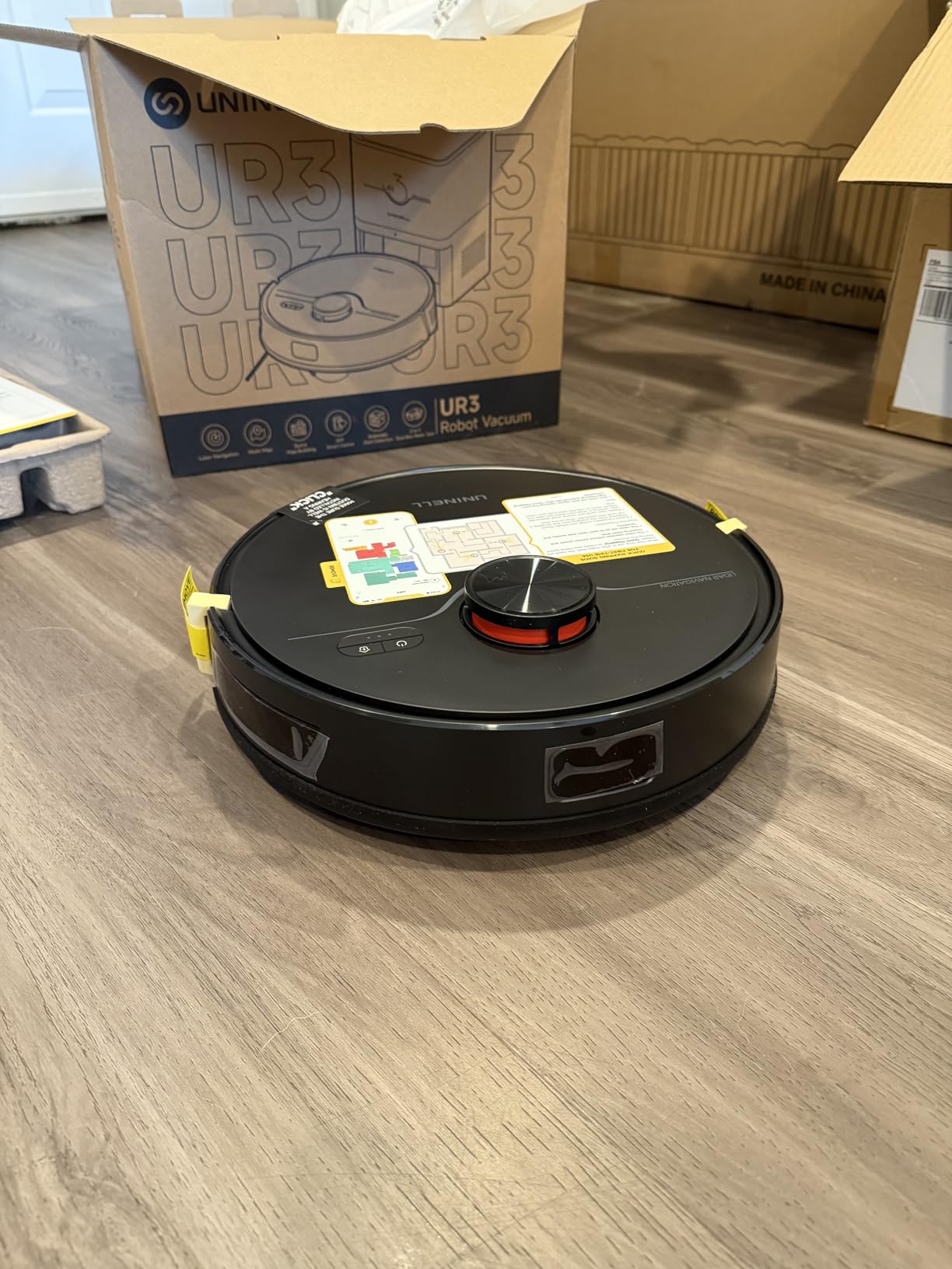 Robot Vacuum and Mop Combo,Lidar Navigation Robotic Vacuum Cleaner with 3.5L Self Emptying Station,5000Pa Vacuum Robot,180mins Runtime,No-Go&No-Mop Zones,App/Alexa/Remote Control,UR3 - Customer Photo 1