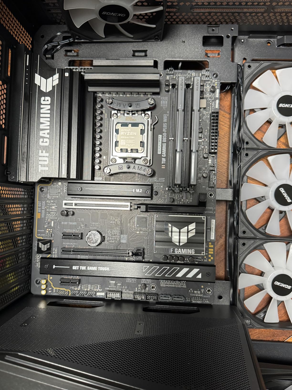 MICRO CENTER AMD Ryzen 7 7700X CPU Processor Bundle with ASUS B650E MAX Gaming WiFi AM5 ATX Motherboard (DDR5, PCIe 5.0, 3X M.2, Wi-Fi 6E) customer photo 1