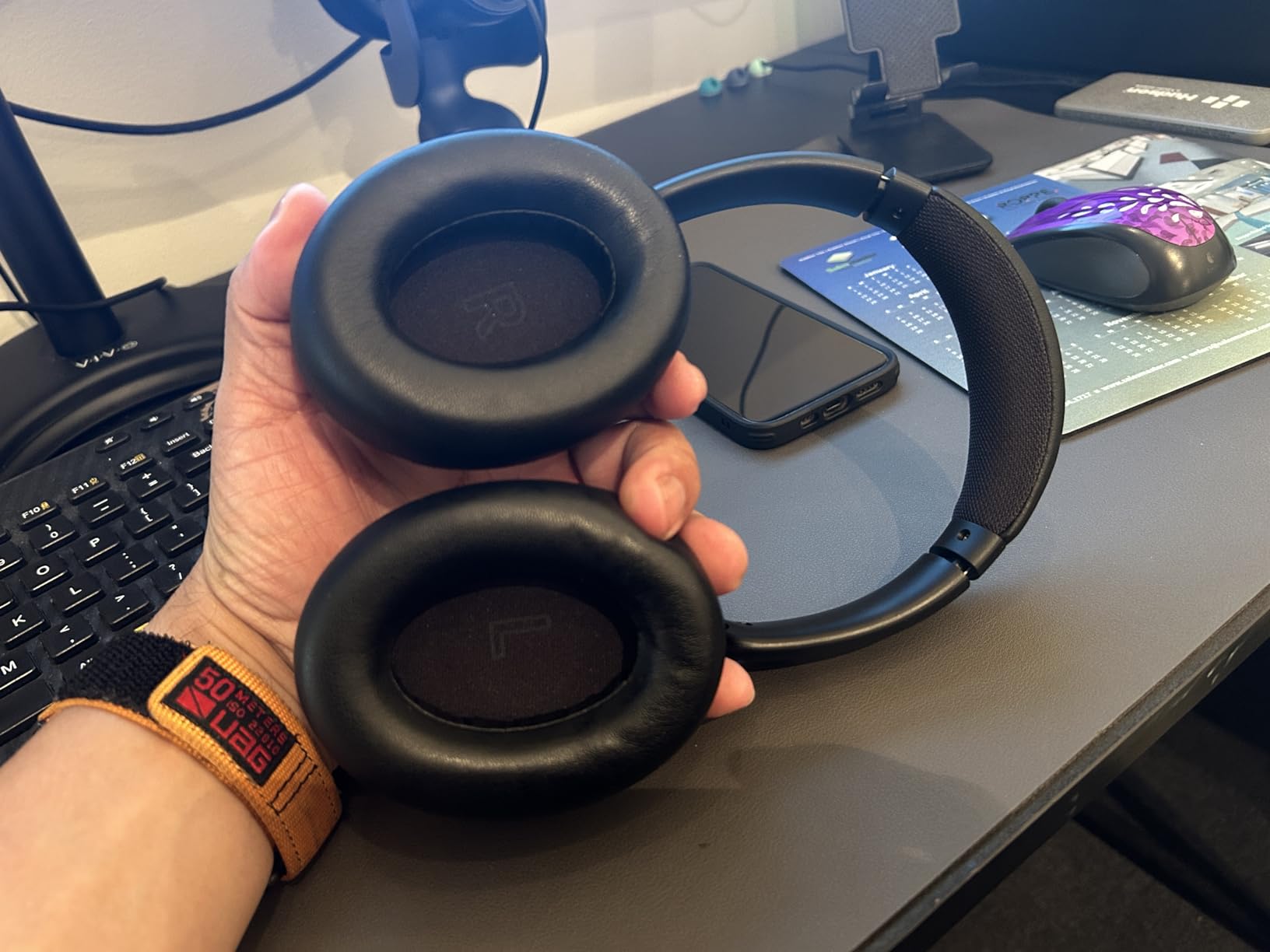 Baseus Bass BH1 NC Adaptive Active Noise Cancelling Headphones, Real-Time Adaptive Hybrid ANC, SuperBass 2.0, LDAC Hi-Res Sound, 80H Playtime, 5-Mic AI Clear Calls, Comfortable Fit, Bluetooth 6.0 Customer Review Baseus Bass BH1 NC Adaptive Active Noise Cancelling Headphones, Real-Time Adaptive Hybrid ANC, SuperBass 2.0, LDAC Hi-Res Sound, 80H Playtime, 5-Mic AI Clear Calls, Comfortable Fit, Bluetooth 6.0 - Customer Photo 1