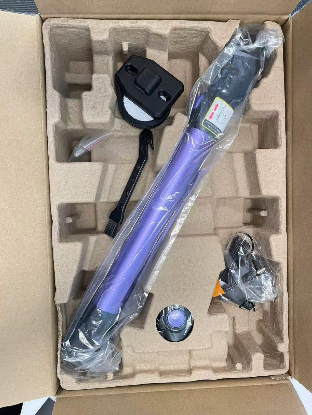 DEVOAC Cordless Vacuum Cleaner, Ultra-Lightweight Stick Vacuum, 2200mAh Battery Up to 40mins Runtime, 6 in 1 Powerful Handheld Vacuum for Home Hard Floor Carpet Pet Hair (Sea Blue) - Customer Photo 1
