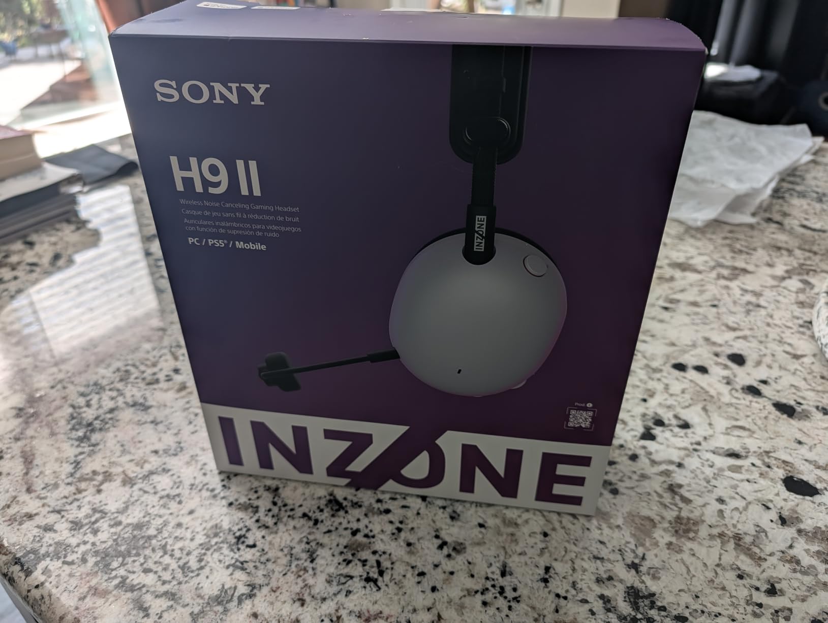 Sony INZONE H9 II Wireless Noise Canceling Gaming Headset, WH-1000XM6 Drivers, Lightweight, Detachable Cardioid AI Mic, 2.4GHz and Bluetooth, Soft Case, for PC, PS5, Switch, and Mobile, Black customer photo 2