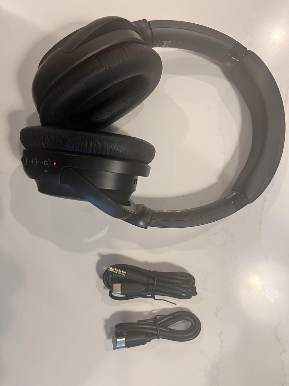 1Mii E700 Wireless Bluetooth Over Ear Headphones with Active Noise Canceling, Hi-Res Audio LDAC/aptX Low Latency for Airplane Travel Overhead Comfort, 54H Playtime, Custom EQ via App - Black Customer Review 1Mii E700 Wireless Bluetooth Over Ear Headphones with Active Noise Canceling, Hi-Res Audio LDAC/aptX Low Latency for Airplane Travel Overhead Comfort, 54H Playtime, Custom EQ via App - Black - Customer Photo 1