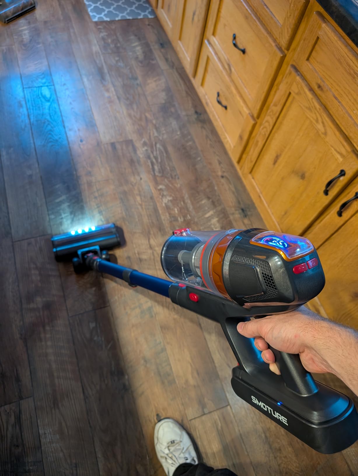 Cordless Vacuum Cleaner, 650W with Extra Mattress Cleaning Tool, 50KPA Stick Vacuum Cleaners for Home 65 Mins Runtime, Self-Standing, Wall Mount Charging, Rechargeable Vacuum for Floor Carpet Pet Hair Customer Review Cordless Vacuum Cleaner, 650W with Extra Mattress Cleaning Tool, 50KPA Stick Vacuum Cleaners for Home 65 Mins Runtime, Self-Standing, Wall Mount Charging, Rechargeable Vacuum for Floor Carpet Pet Hair - Customer Photo 2