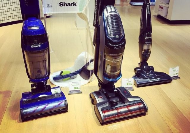 Best Vacuums Under $200 [cy]: 10 Models Tested 47 Hours - Sixstoreys Affiliate Content Factory