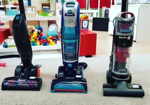 Best Vacuums For Pet Hair And Carpet [cy]: 12 Models Tested for 93 Days - Sixstoreys Affiliate Content Factory