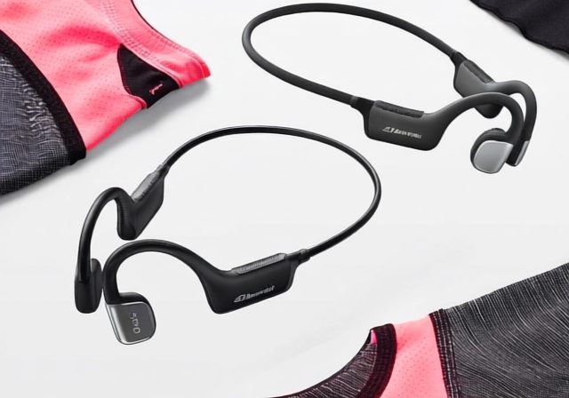 Best Over The Ear Headphones For Running [cy]: 8 Models Tested for Safety - Sixstoreys Affiliate Content Factory
