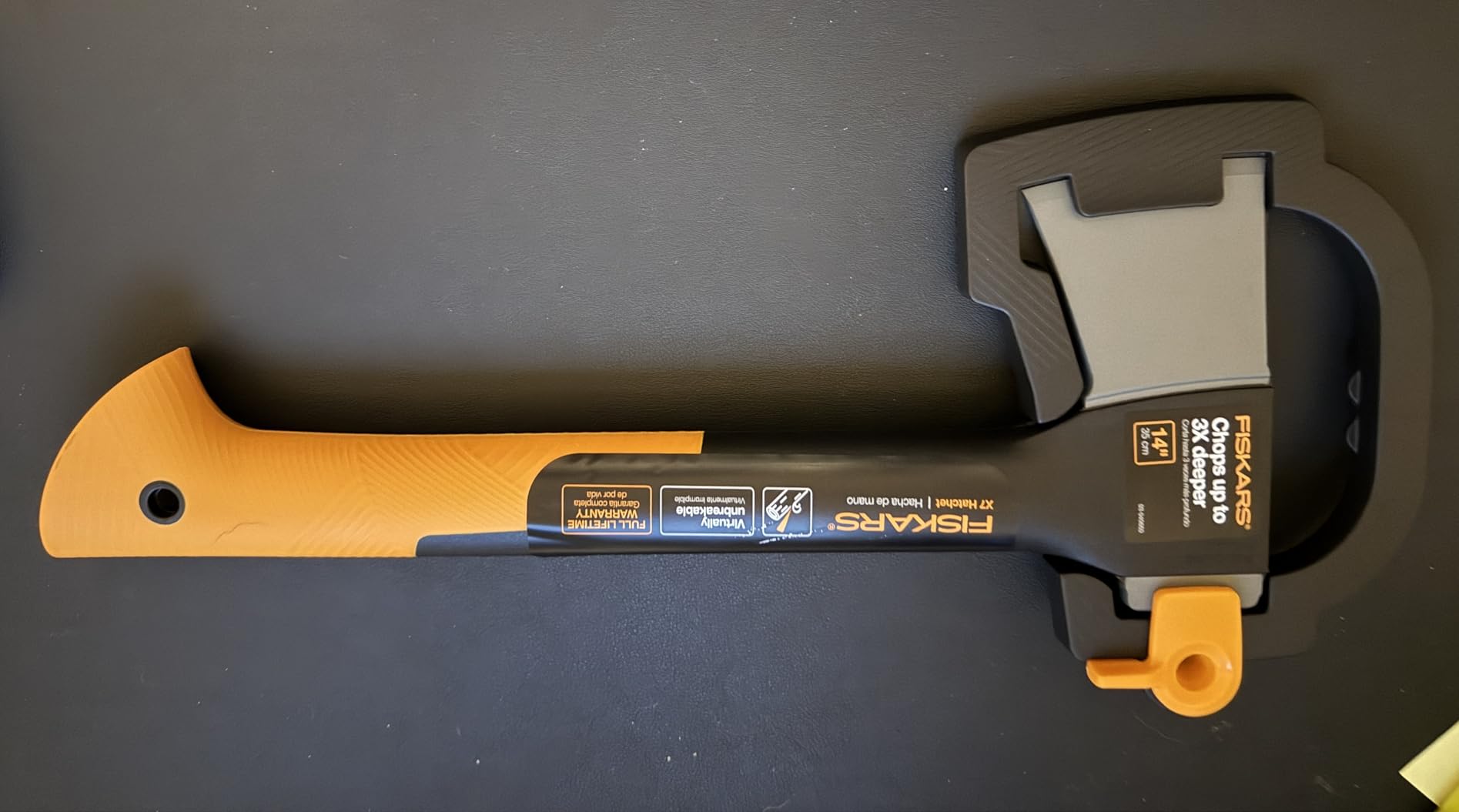 Fiskars X7 Hatchet Lightweight Wood Splitter for Small to Medium Size Kindling with Proprietary Blade and Shock-Absorbing FiberComp Handle Customer Review Fiskars X7 Hatchet Lightweight Wood Splitter for Small to Medium Size Kindling with Proprietary Blade and Shock-Absorbing FiberComp Handle - Customer Photo 2